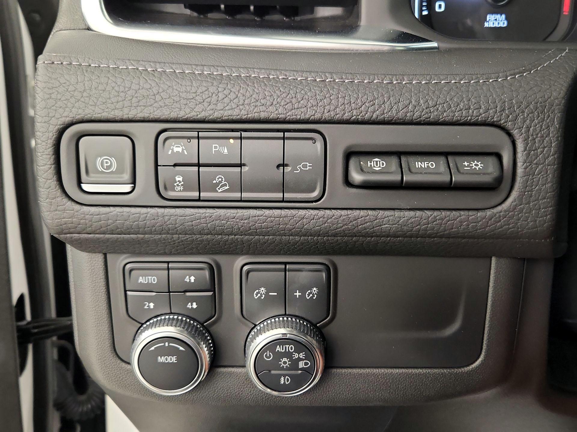 Thumbnail: 2021 GMC Yukon - 13