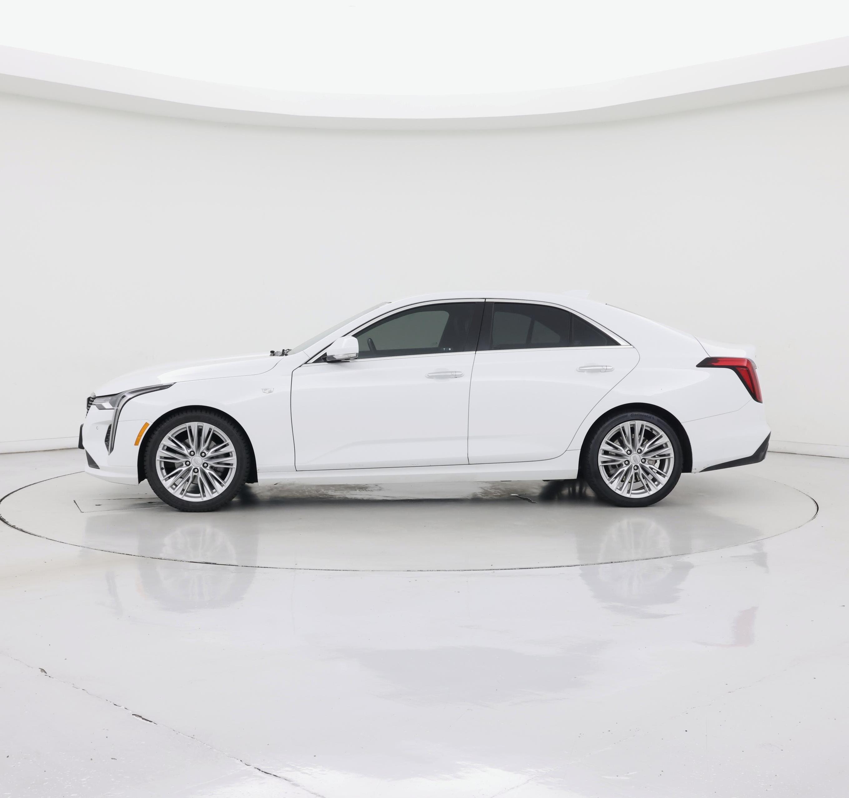 Thumbnail: 2024 Cadillac CT4 - 3