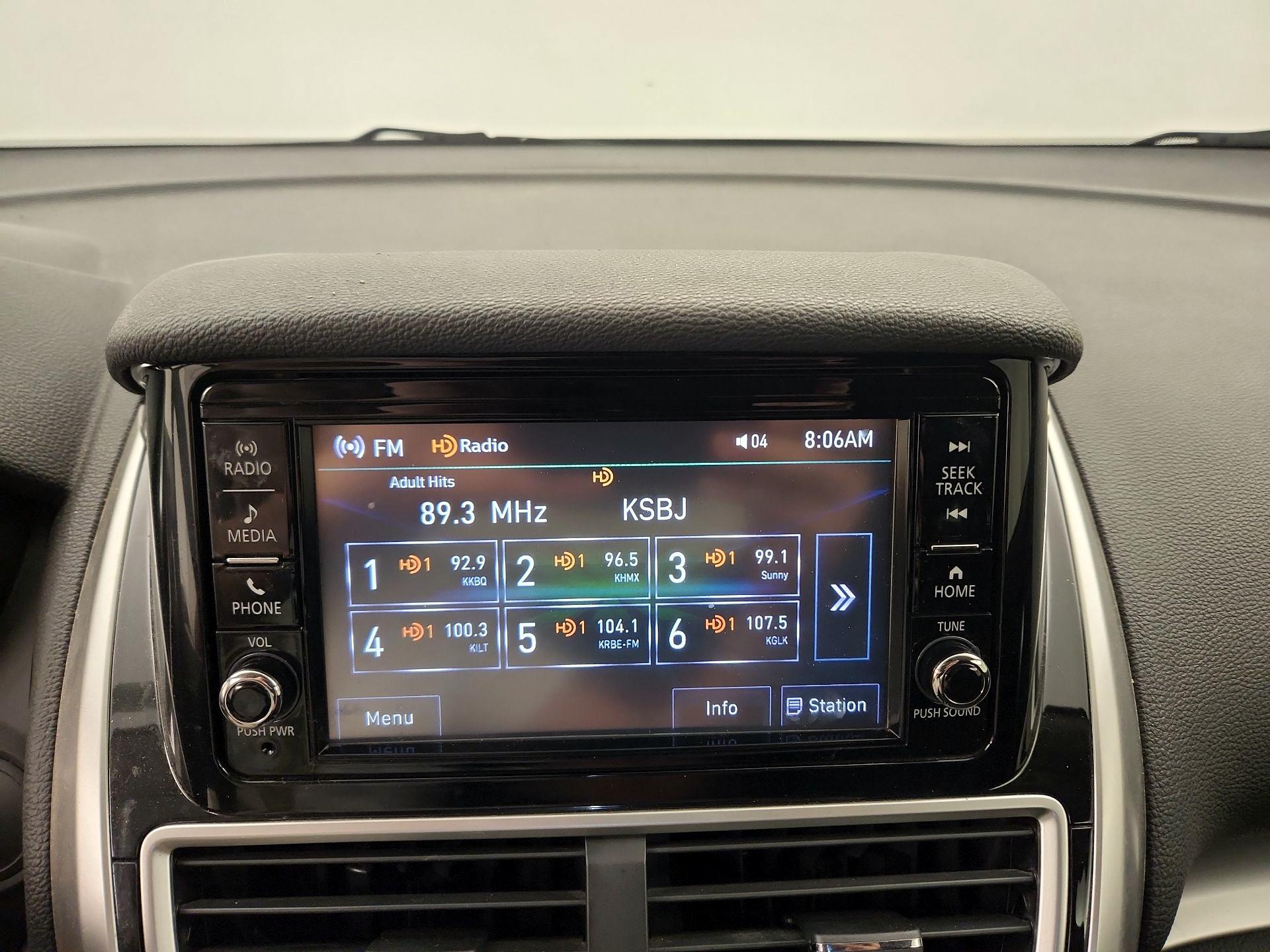 Thumbnail: 2018 Mitsubishi Eclipse Cross - 15