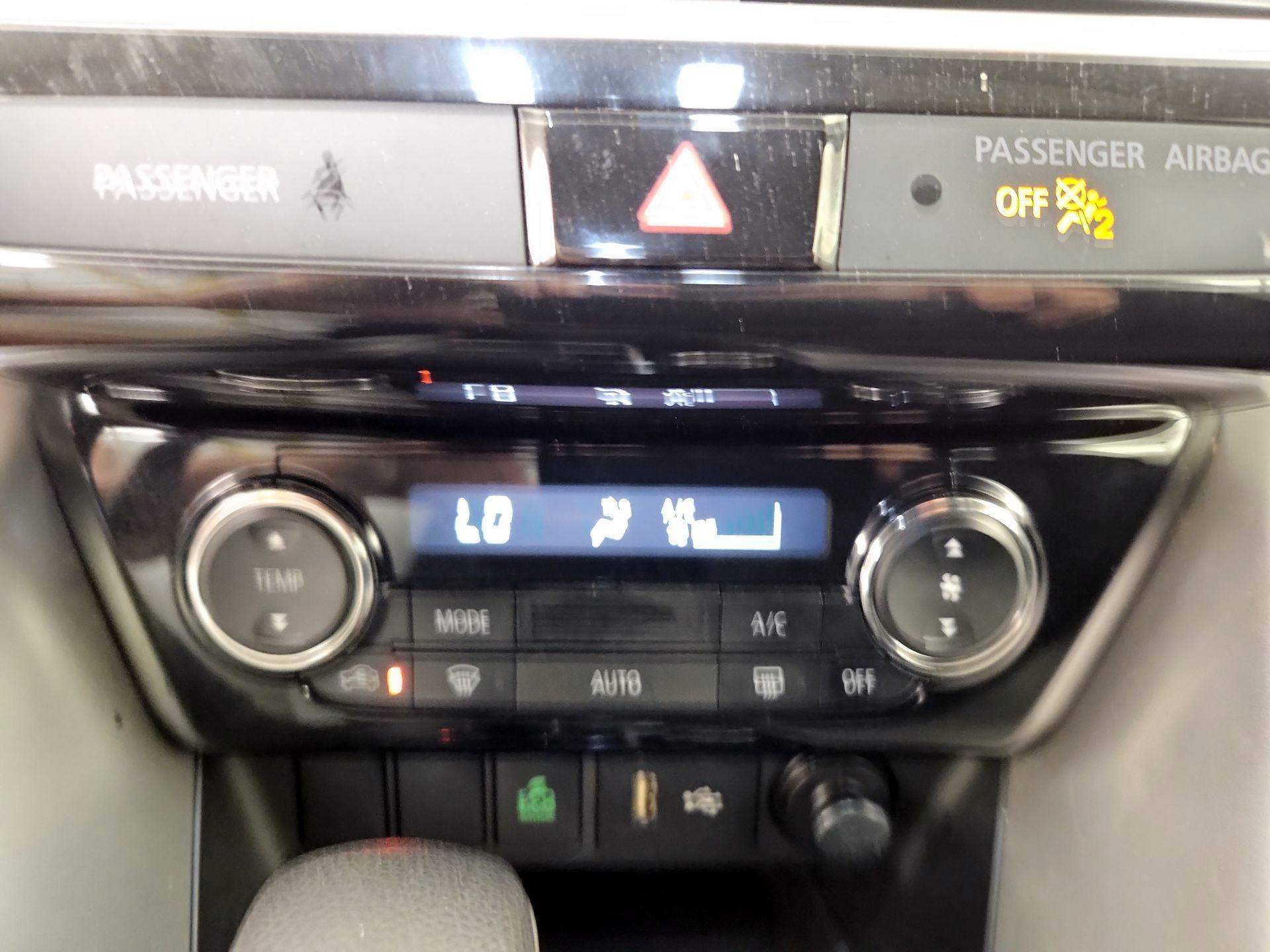 Thumbnail: 2018 Mitsubishi Eclipse Cross - 16