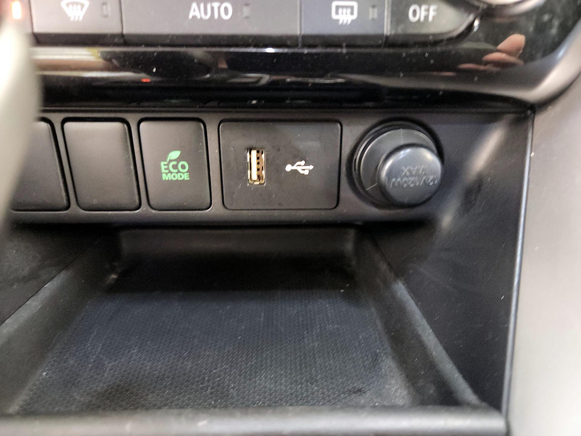 Thumbnail: 2018 Mitsubishi Eclipse Cross - 18