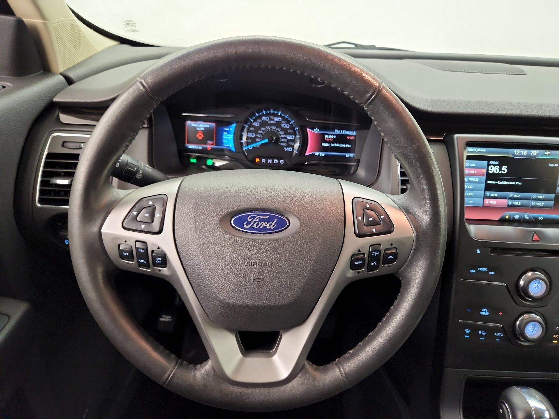 Thumbnail: 2015 Ford Flex - 10
