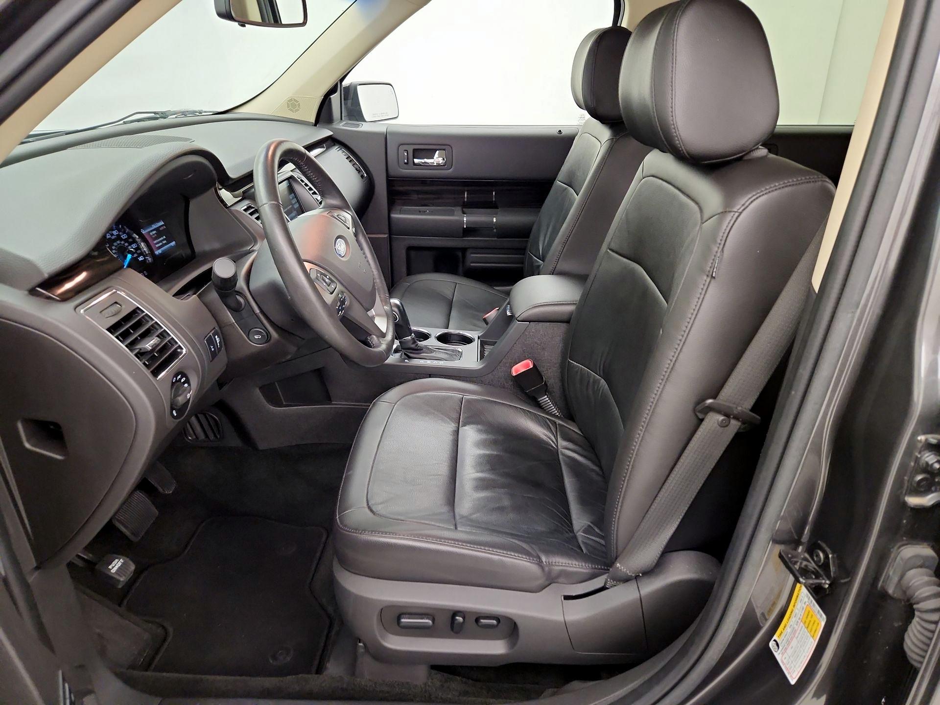 Thumbnail: 2015 Ford Flex - 11