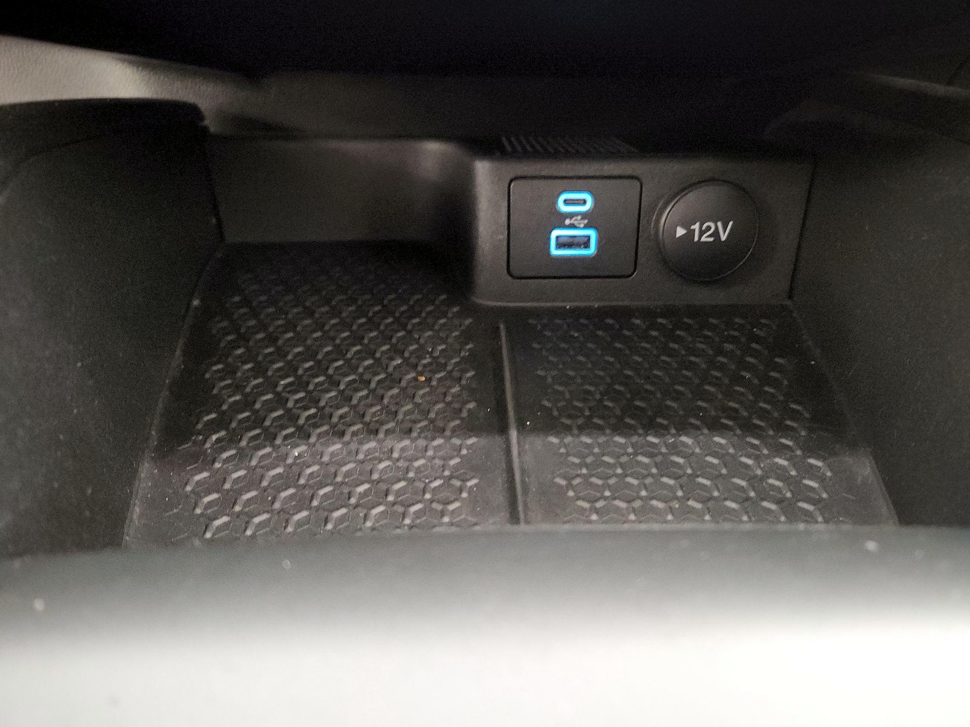 Thumbnail: 2021 Ford Bronco Sport - 18