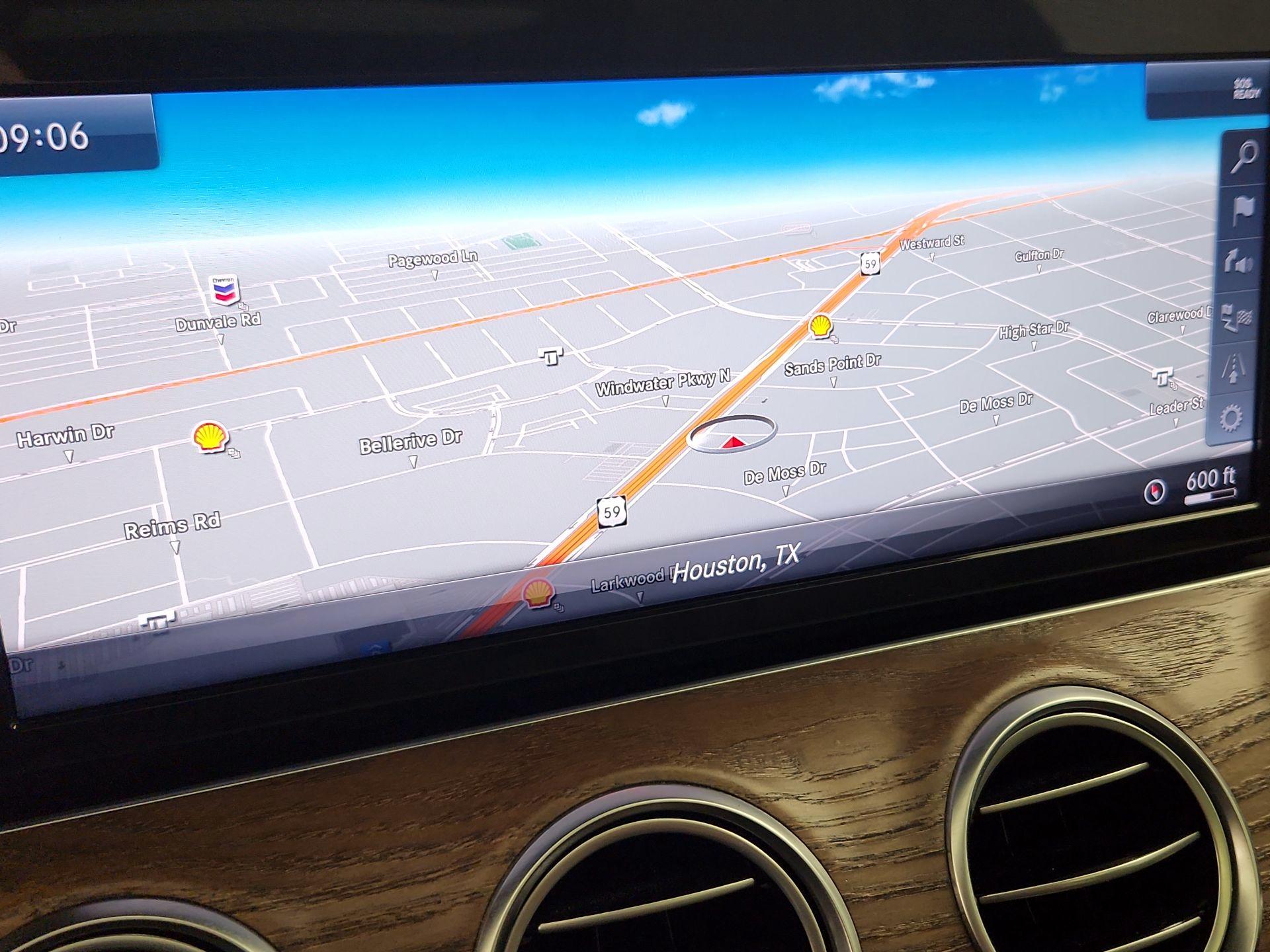 Thumbnail: 2018 Mercedes-Benz E-Class - 14