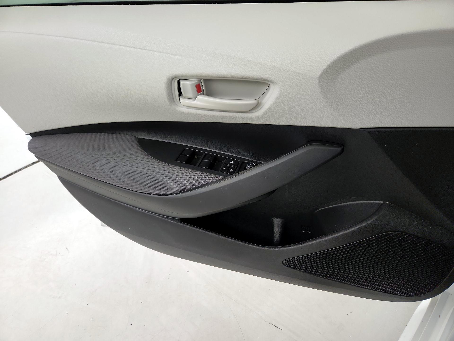 Thumbnail: 2024 Toyota Corolla - 12