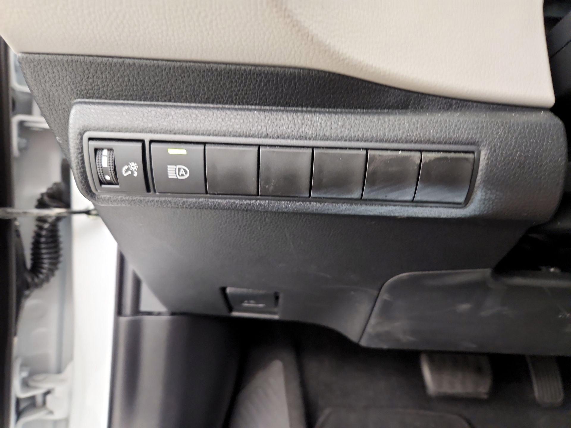 Thumbnail: 2024 Toyota Corolla - 13