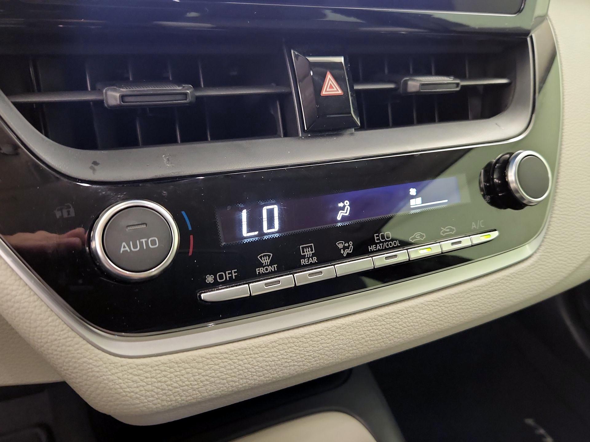 Thumbnail: 2024 Toyota Corolla - 16