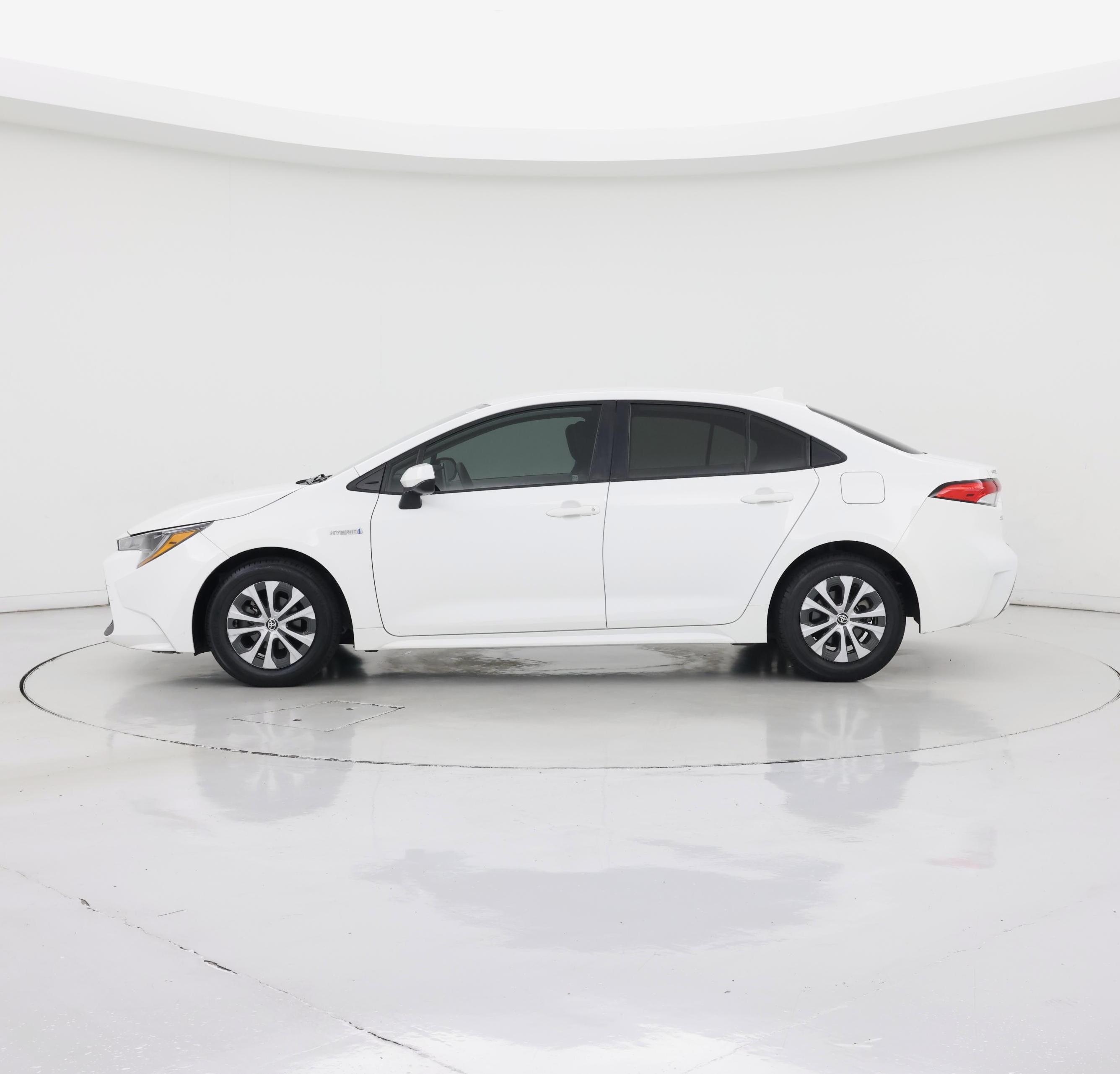 Thumbnail: 2021 Toyota Corolla - 3