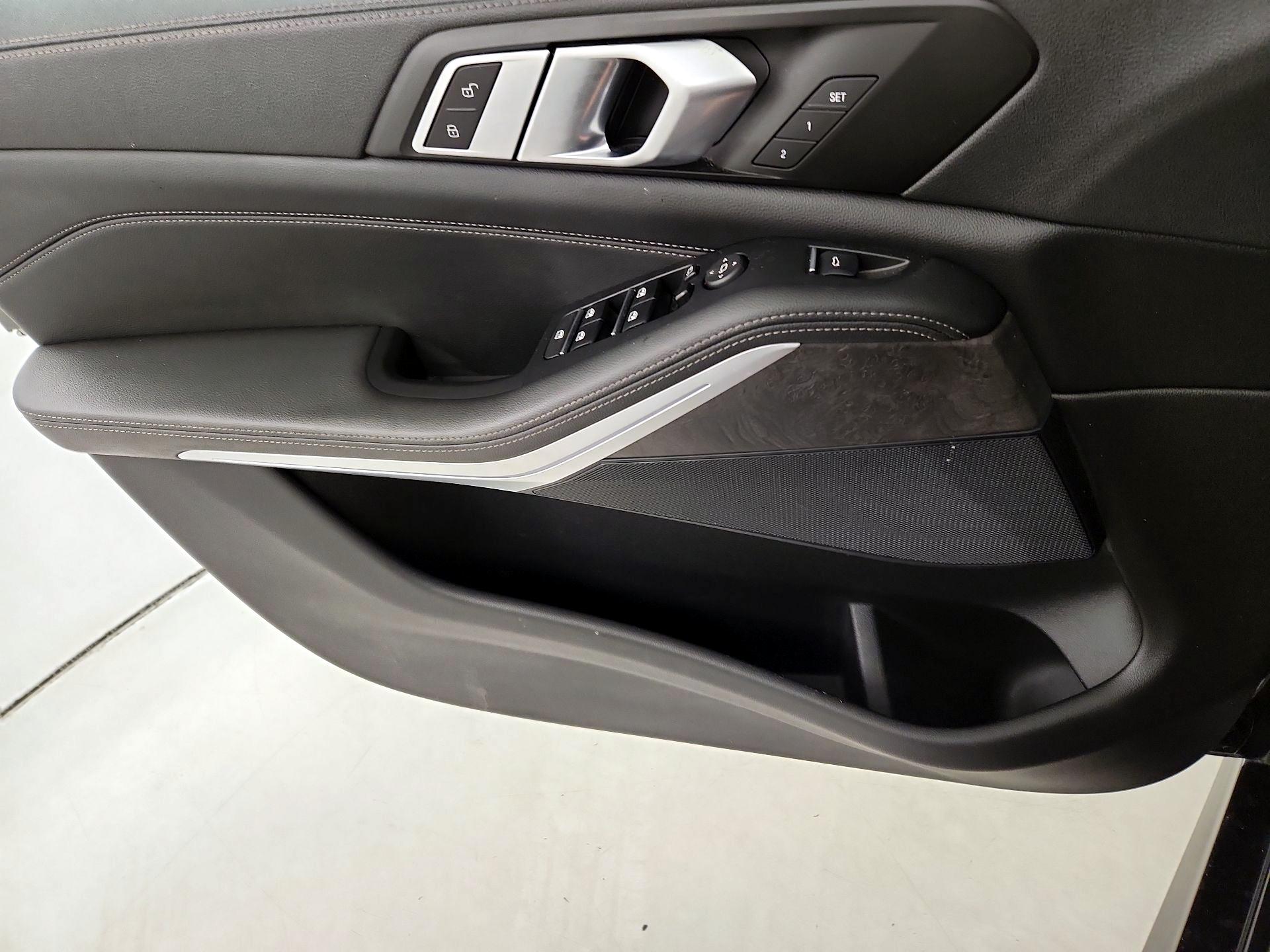 Thumbnail: 2022 BMW X5 - 12