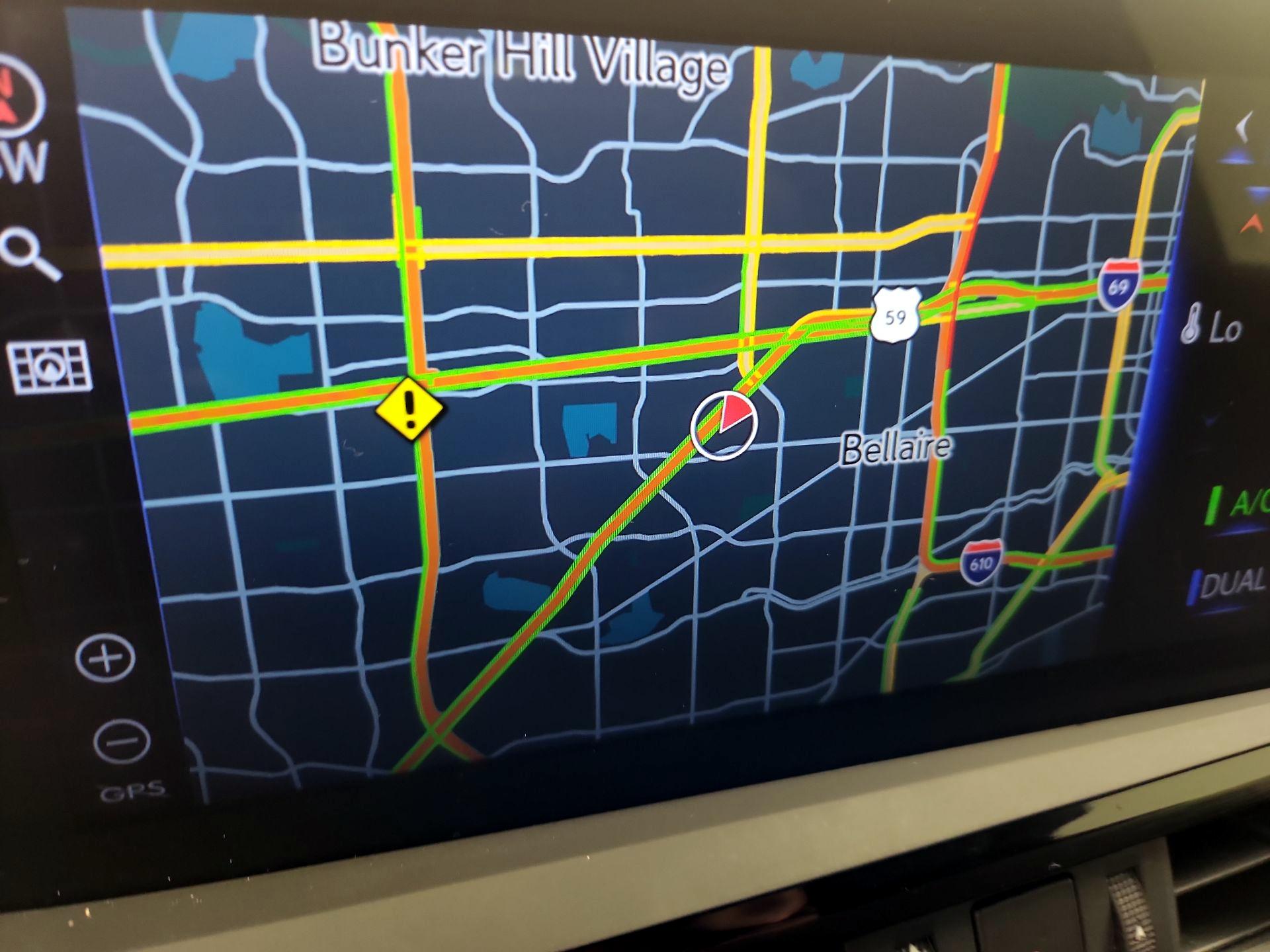 Thumbnail: 2022 Lexus ES - 14