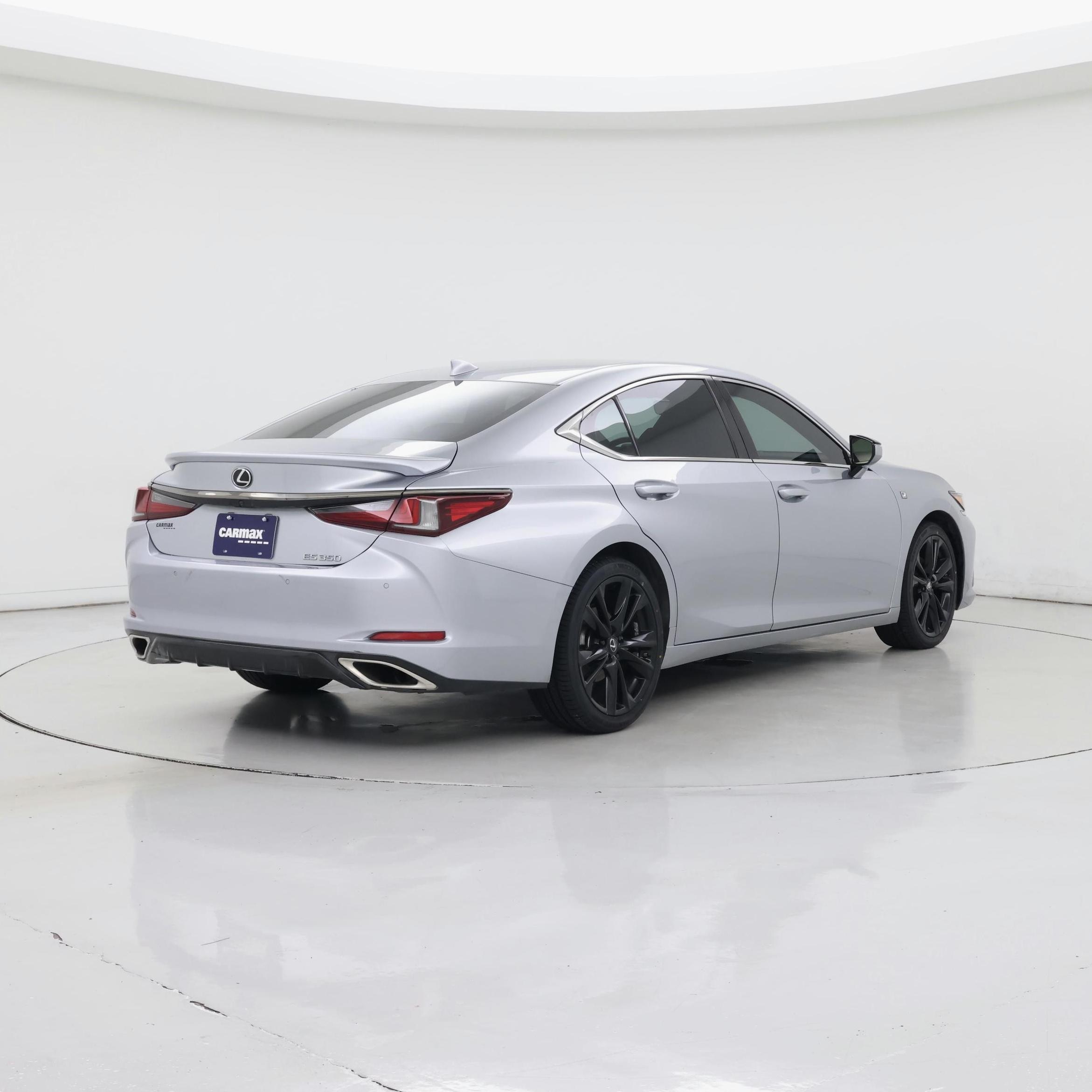 Thumbnail: 2022 Lexus ES - 8