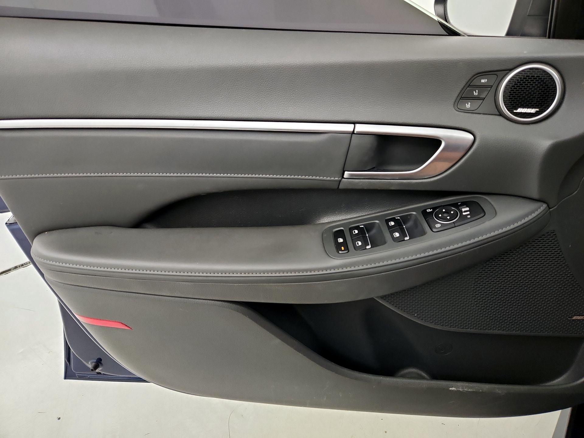 Thumbnail: 2022 Hyundai Sonata - 12