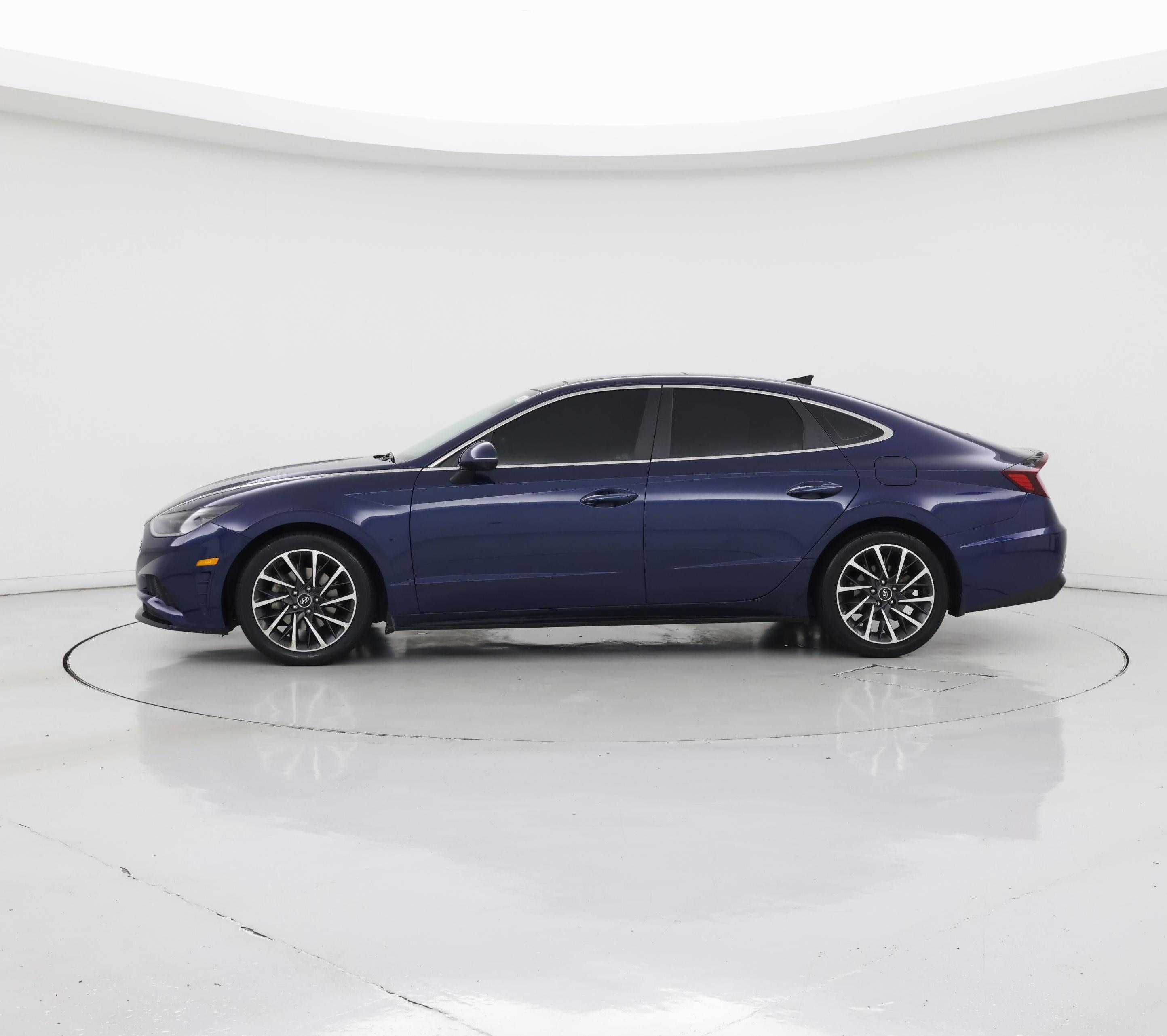 Thumbnail: 2022 Hyundai Sonata - 3