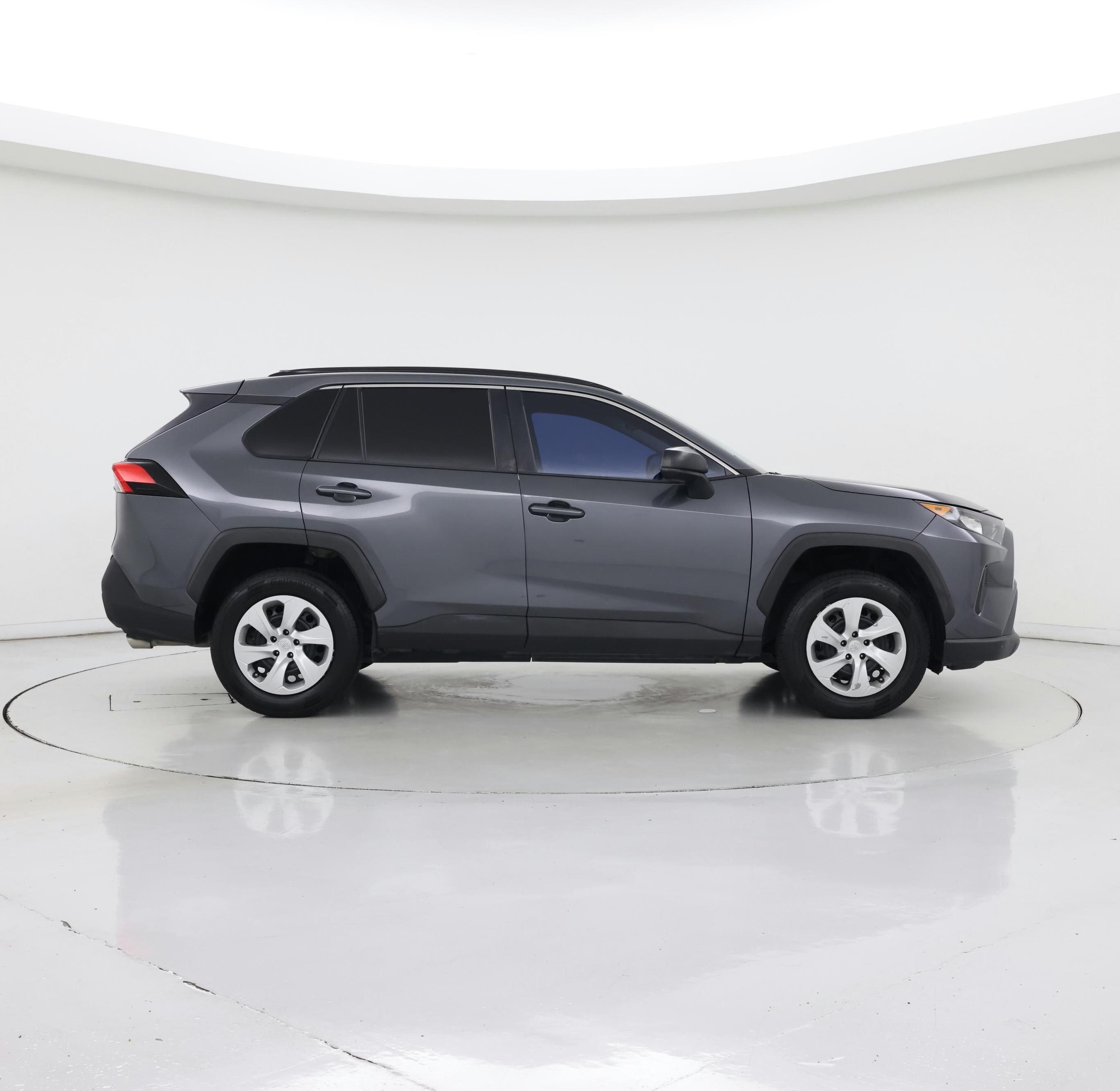 Thumbnail: 2019 Toyota RAV4 - 7