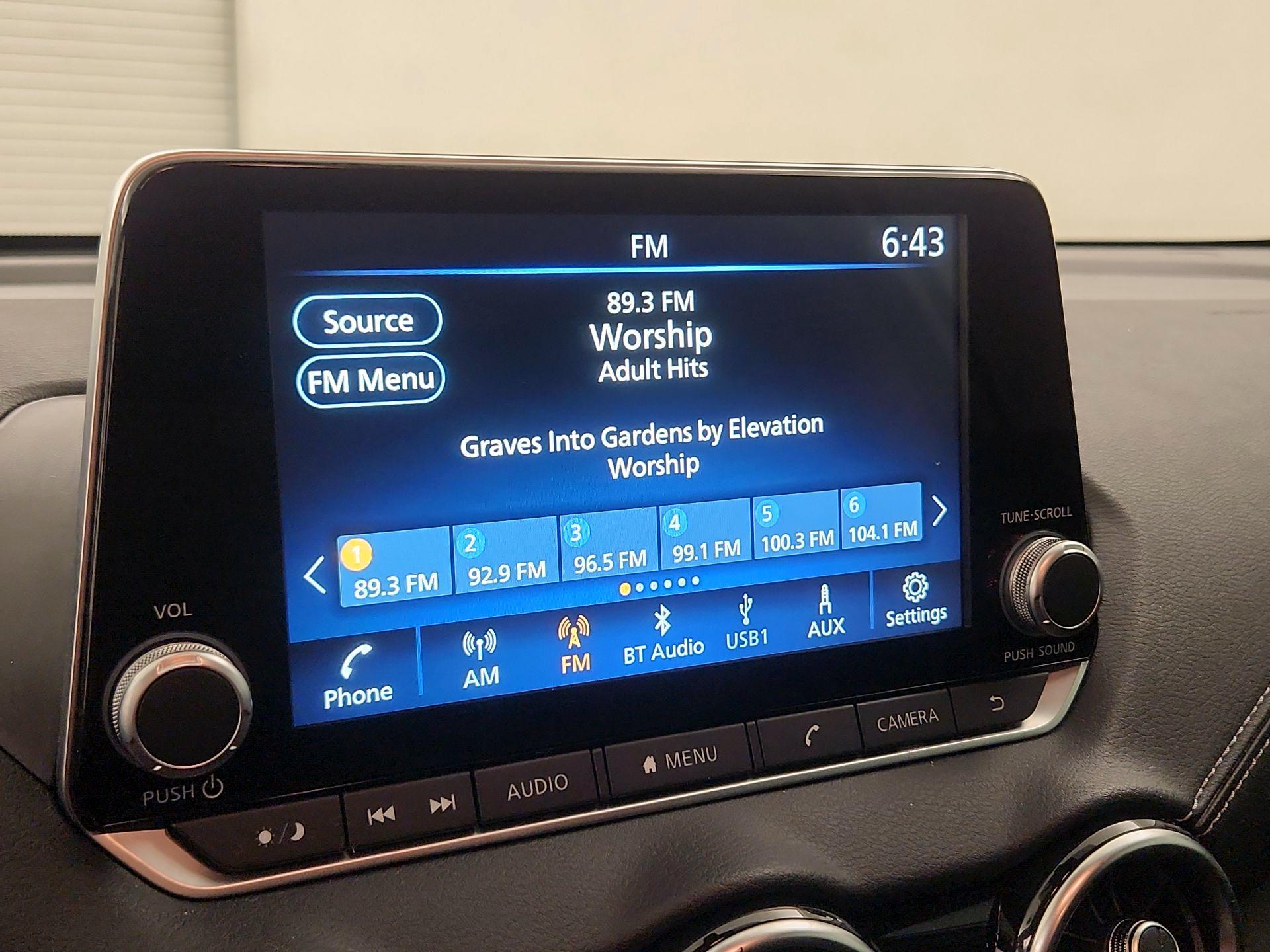 Thumbnail: 2023 Nissan Sentra - 15