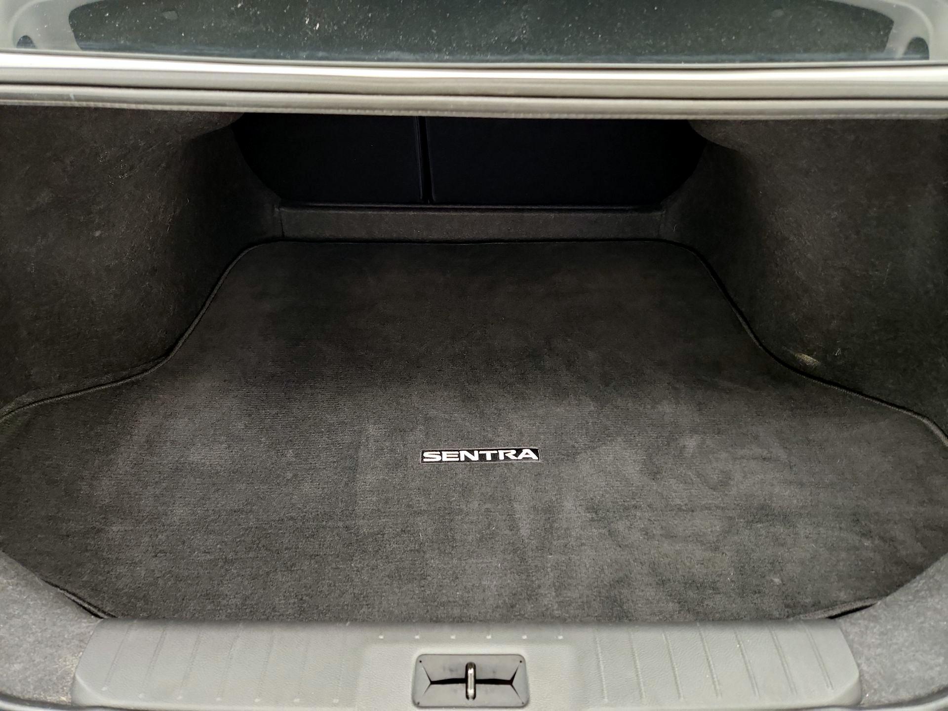 Thumbnail: 2023 Nissan Sentra - 20