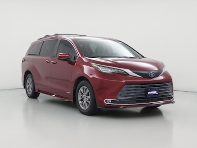 Red 2021 Toyota Sienna Hybrid XLE