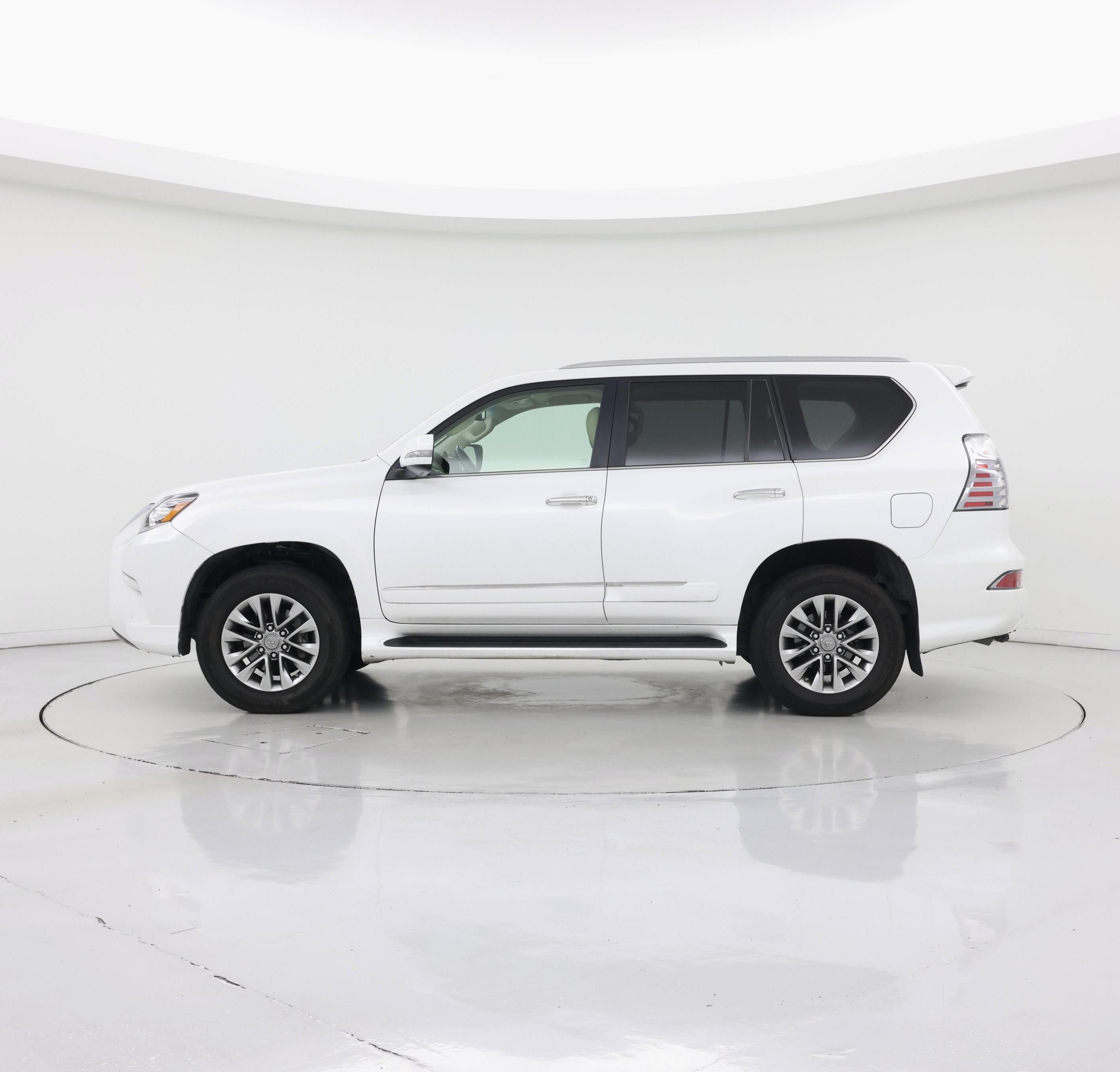 Thumbnail: 2017 Lexus GX - 3