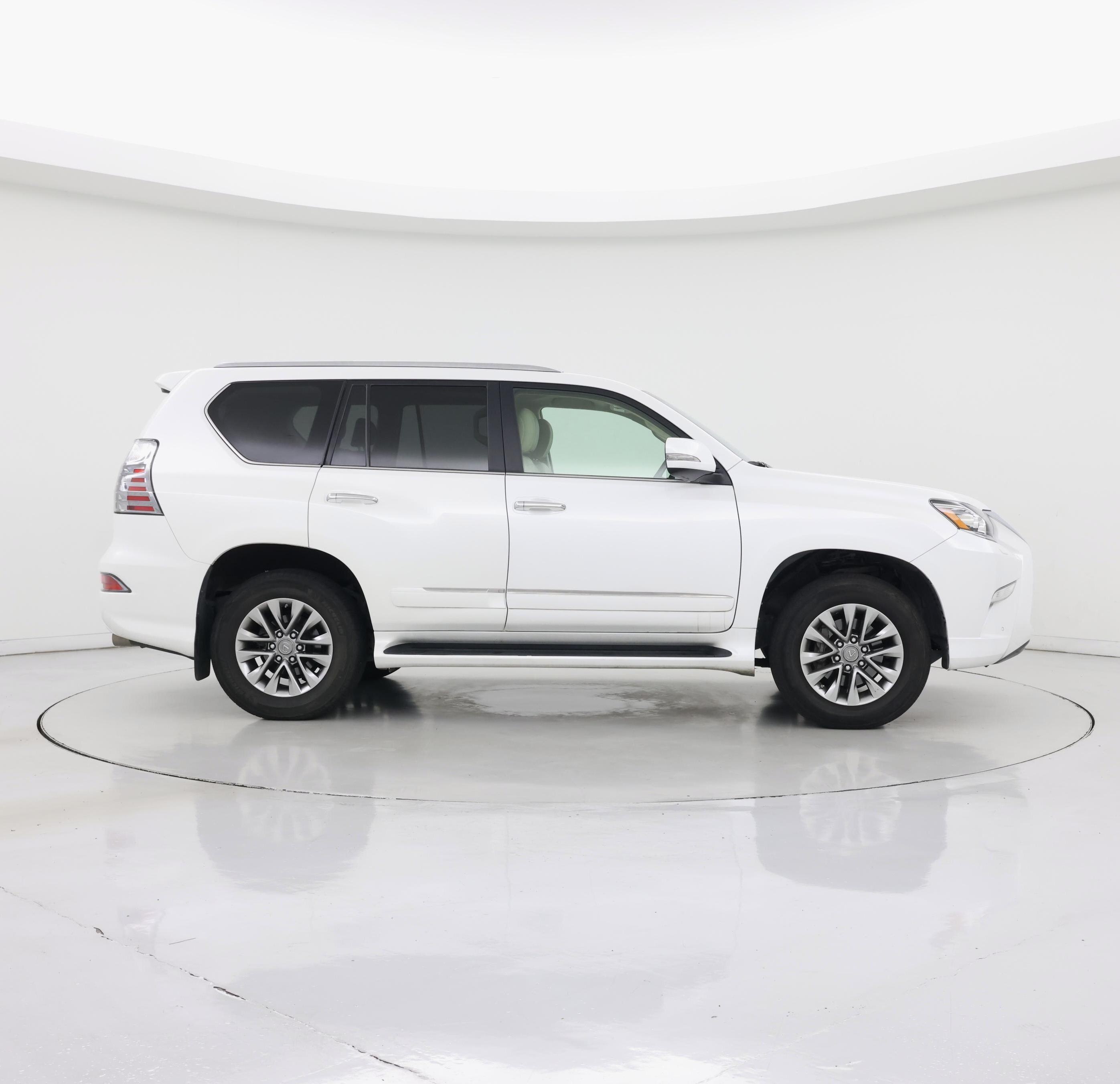 Thumbnail: 2017 Lexus GX - 7