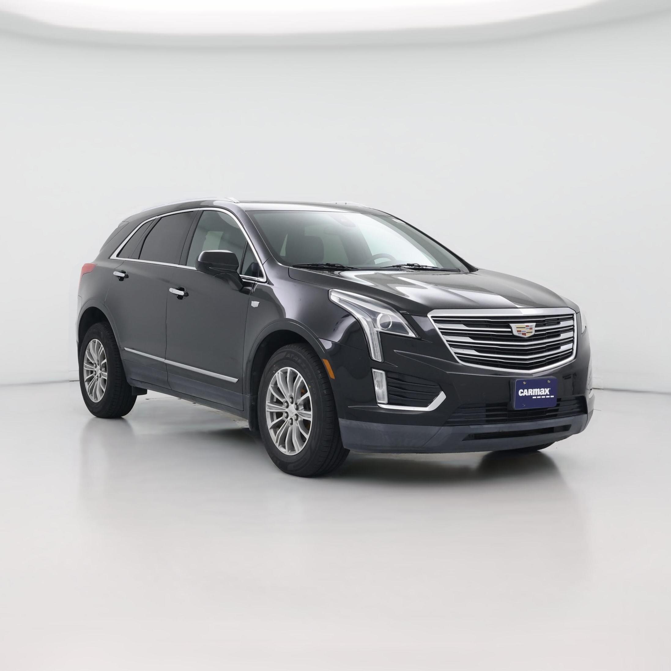 Thumbnail: 2017 Cadillac XT5 - 1