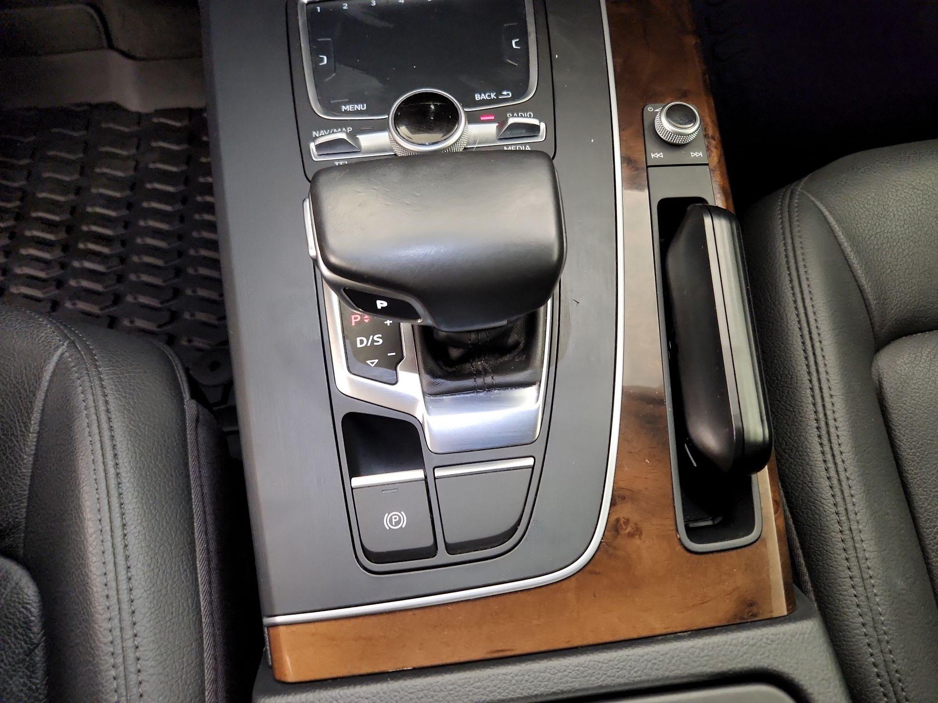 Thumbnail: 2018 Audi Q5 - 17