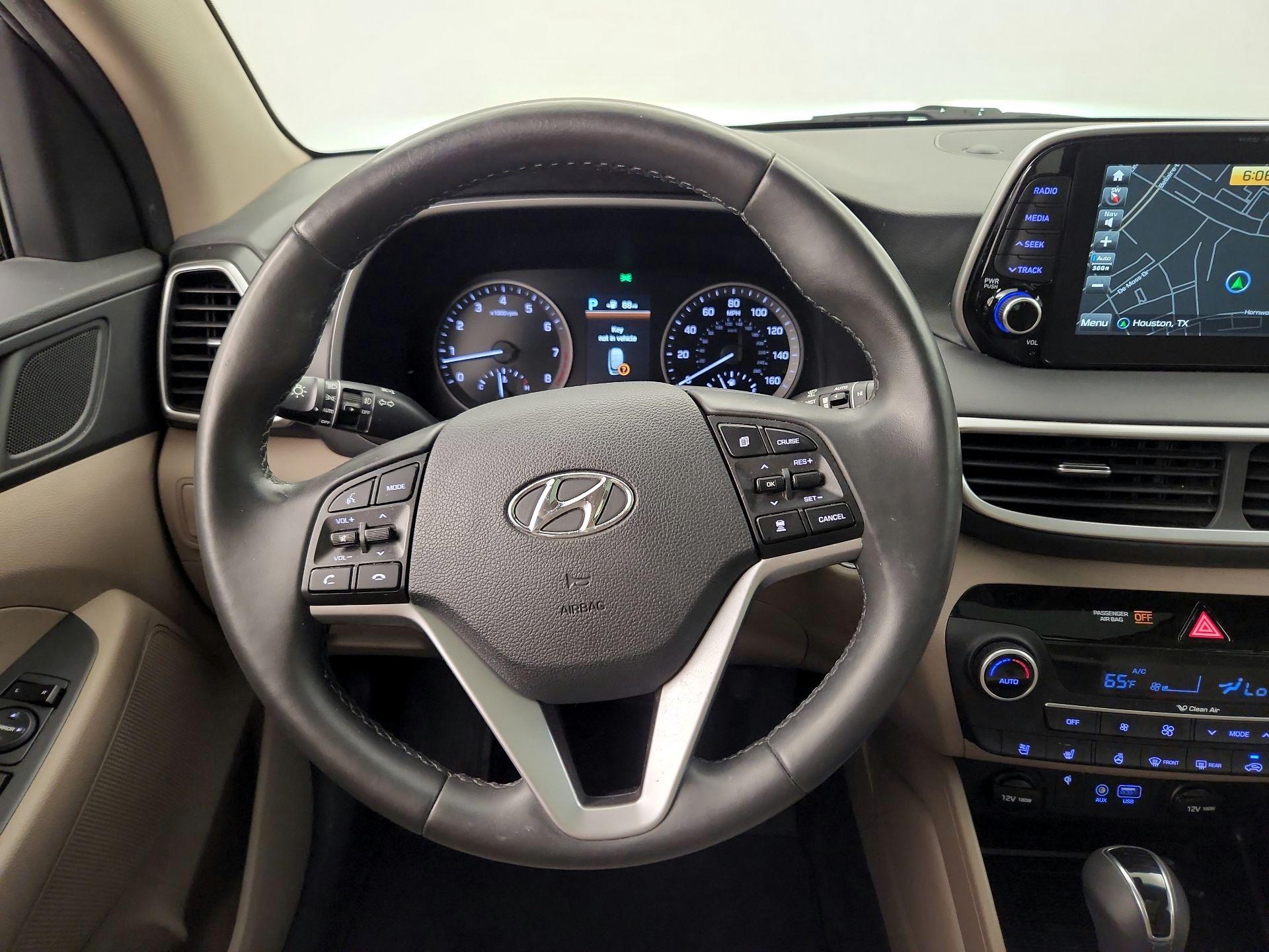 Thumbnail: 2020 Hyundai Tucson - 10