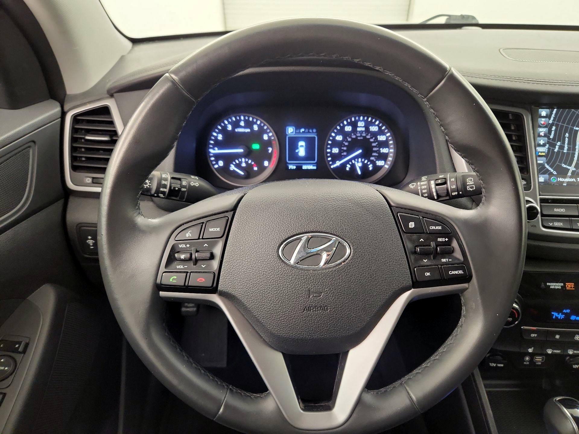 Thumbnail: 2018 Hyundai Tucson - 10