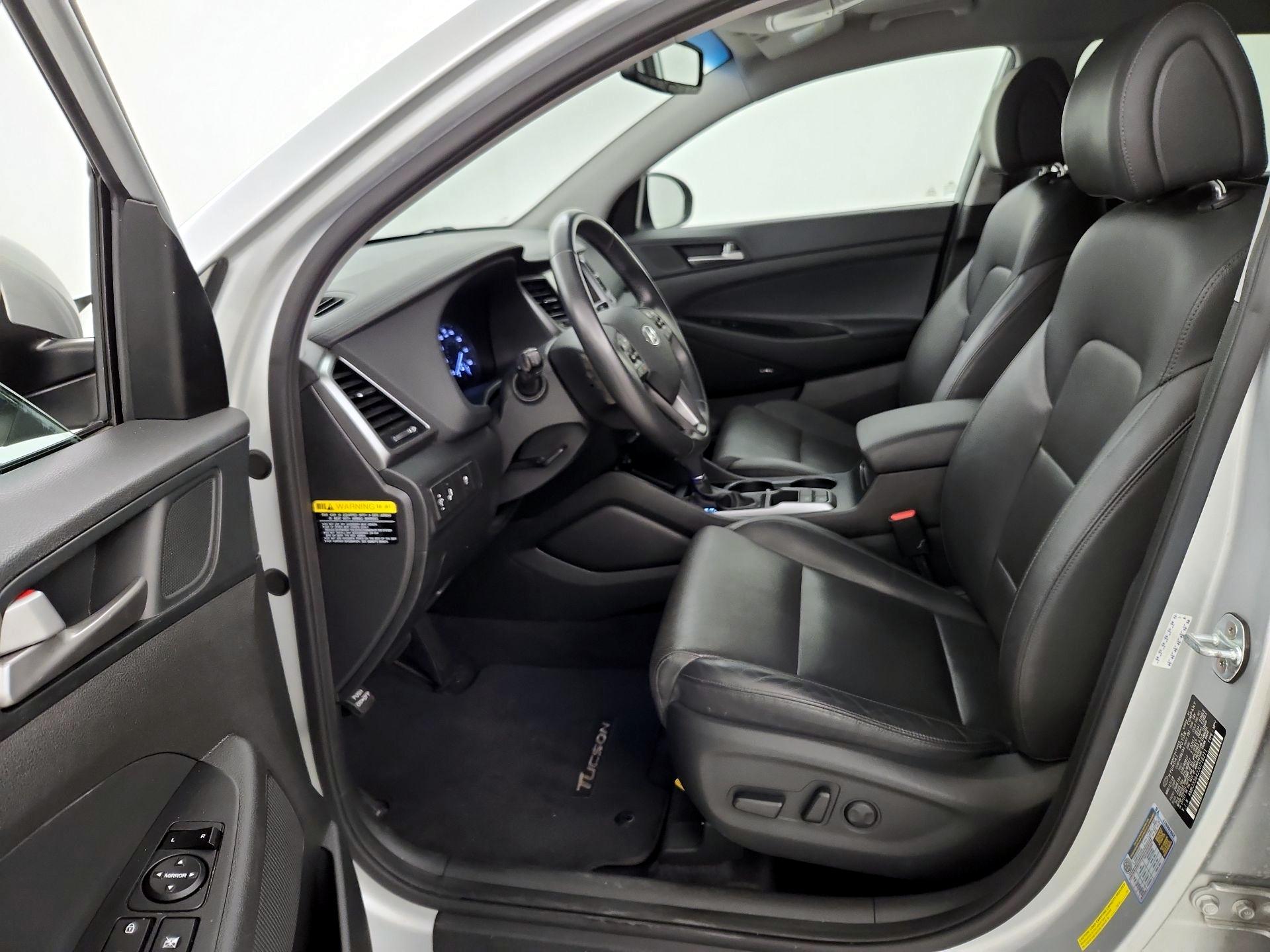 Thumbnail: 2018 Hyundai Tucson - 11