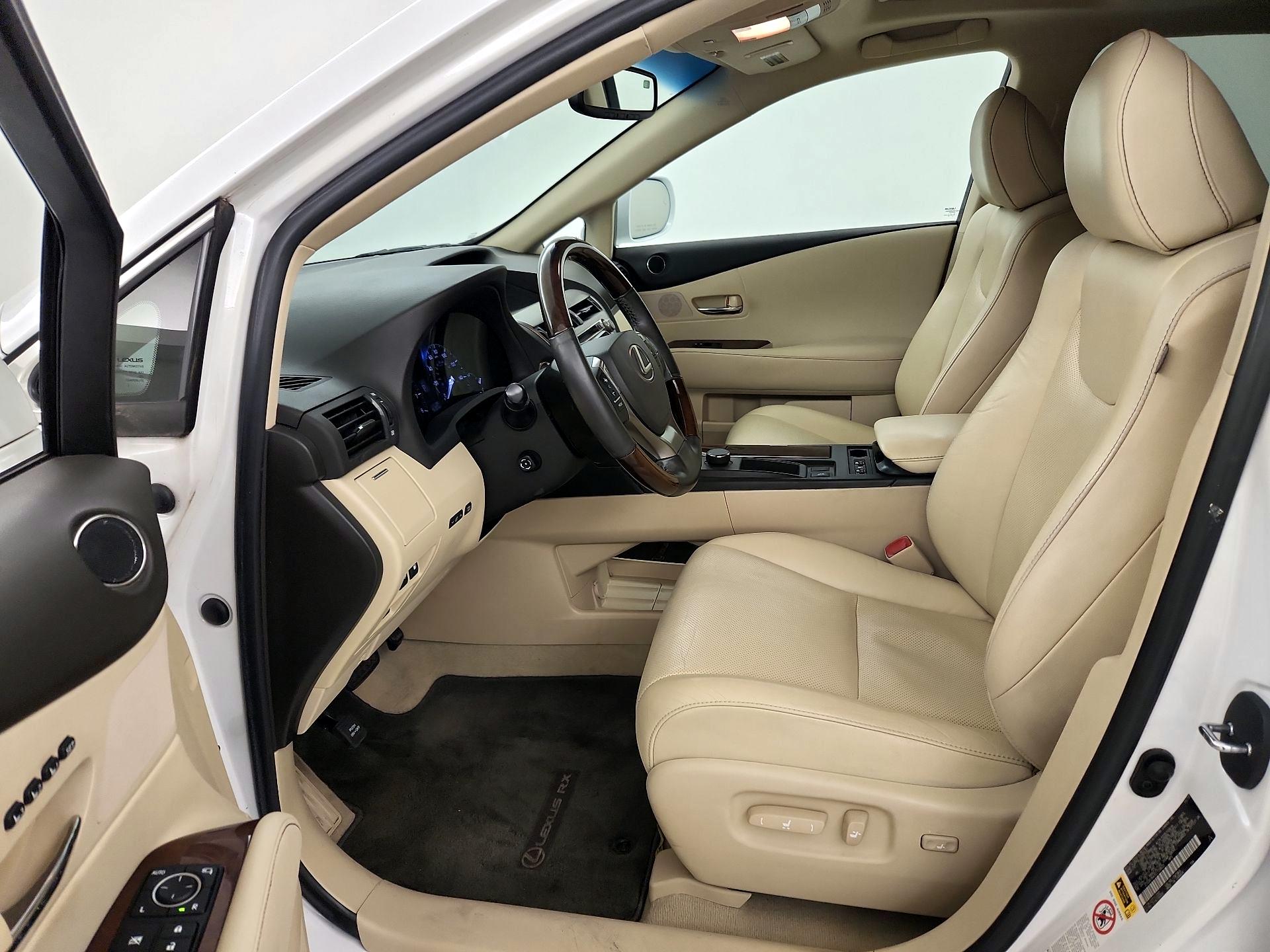 Thumbnail: 2014 Lexus RX - 11