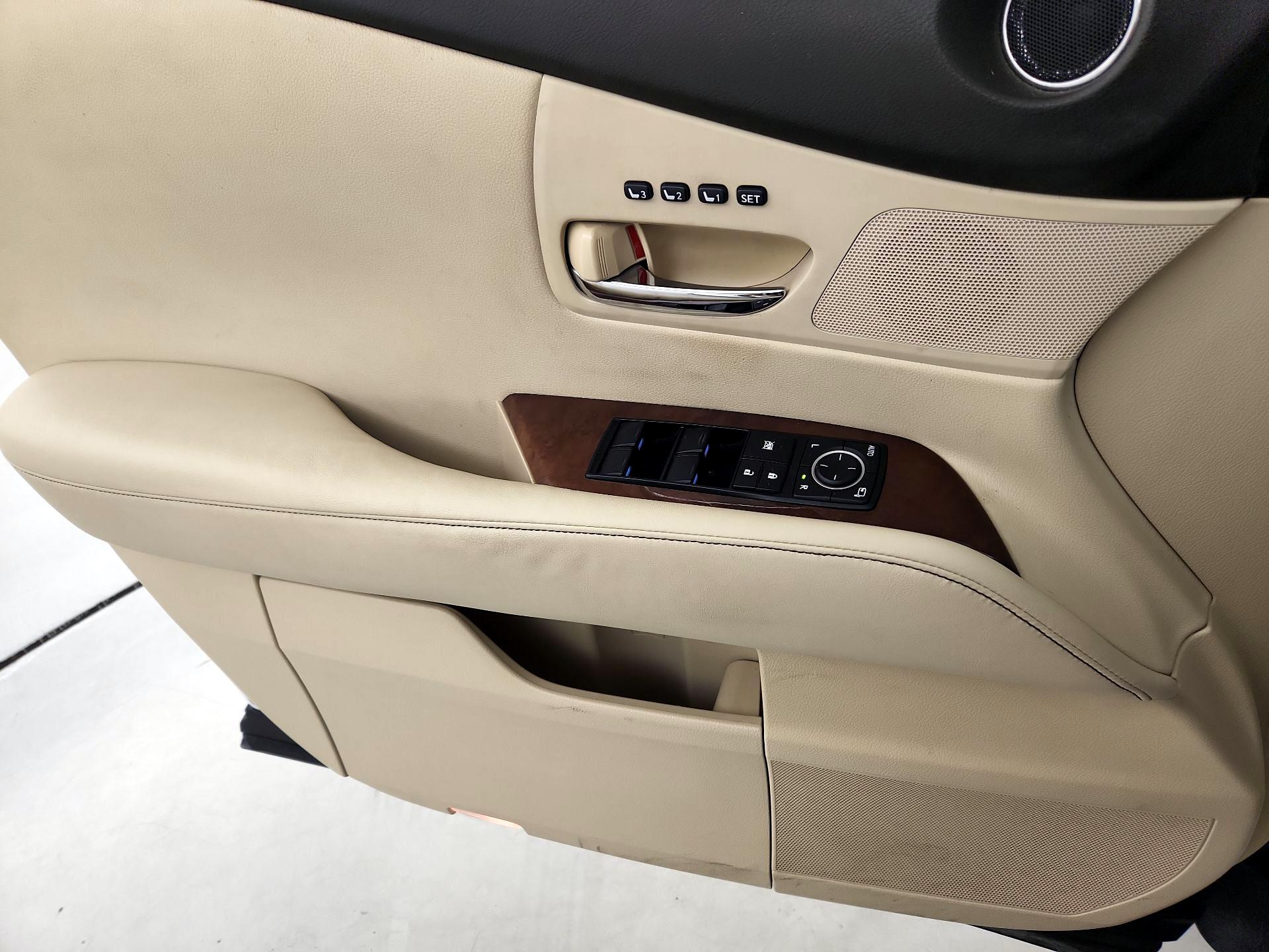 Thumbnail: 2014 Lexus RX - 12