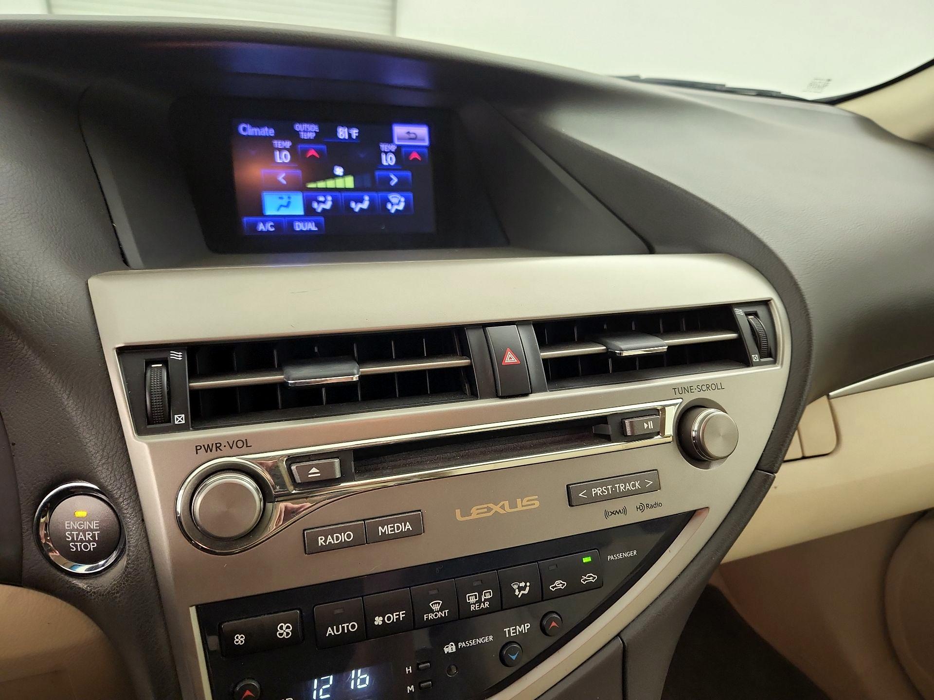 Thumbnail: 2014 Lexus RX - 16