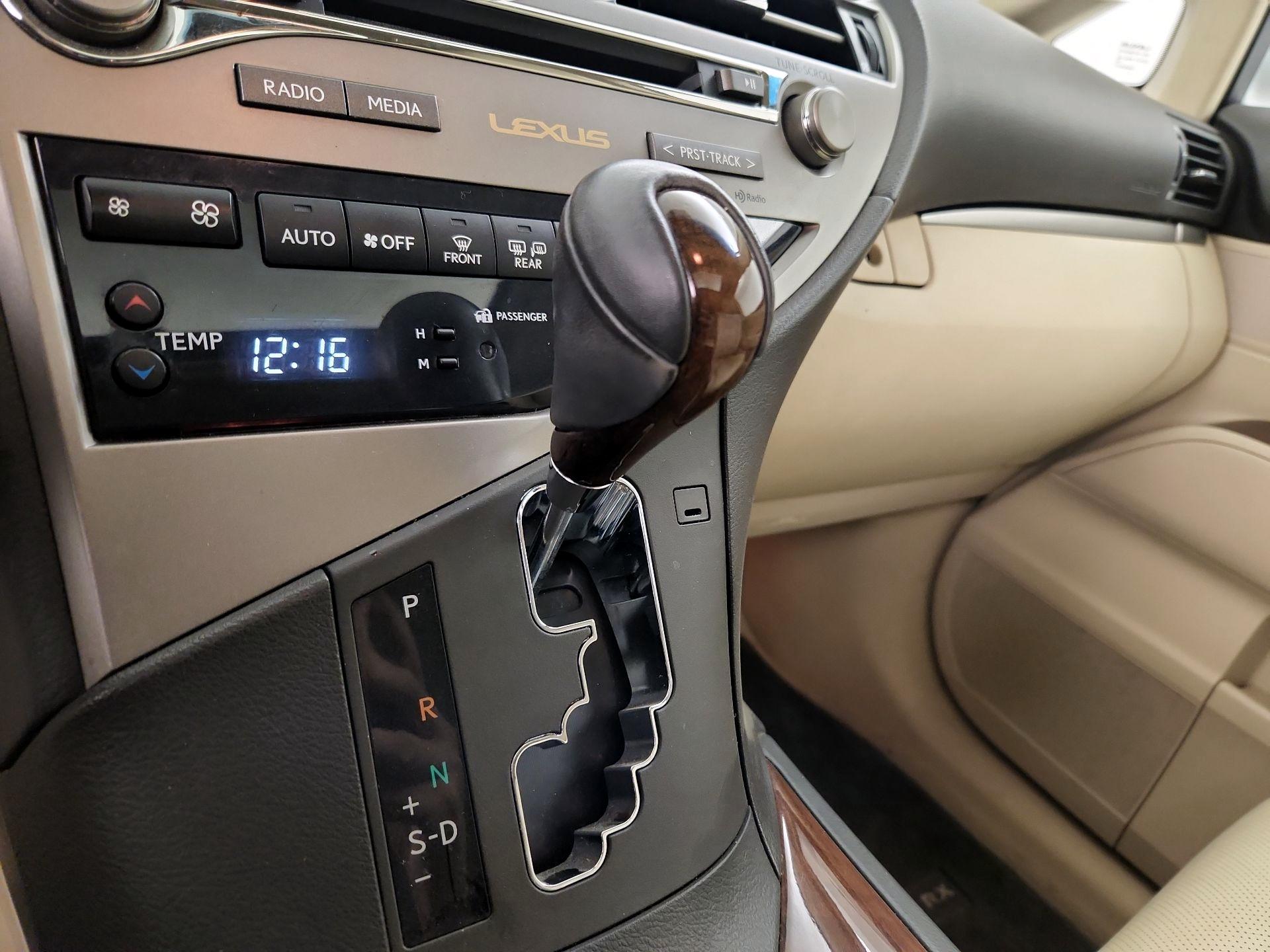 Thumbnail: 2014 Lexus RX - 17