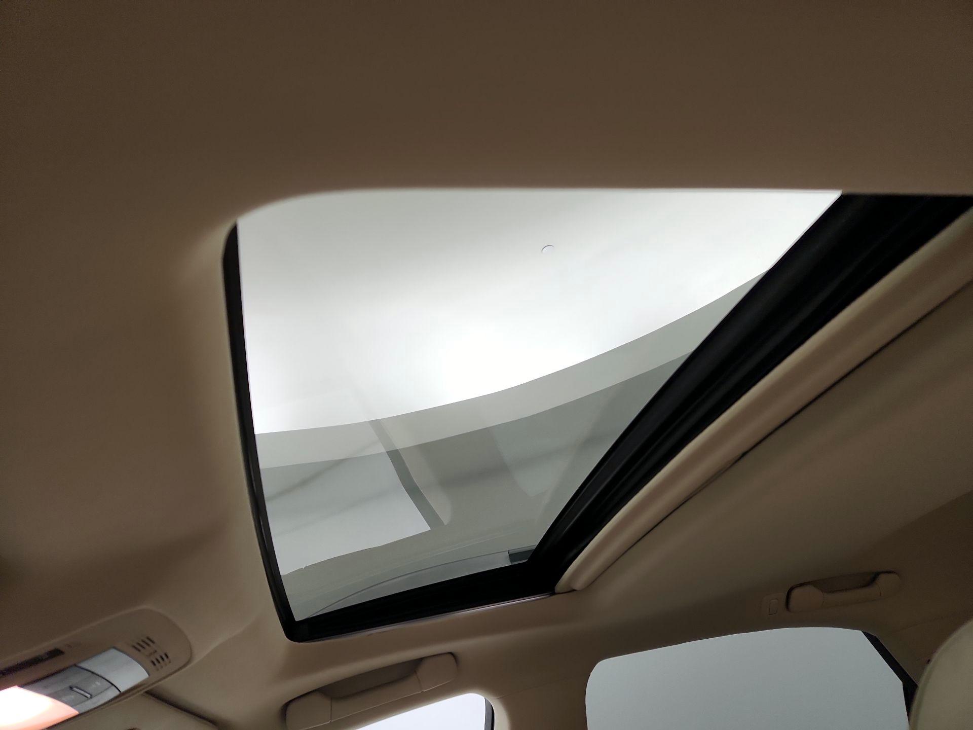 Thumbnail: 2014 Lexus RX - 19