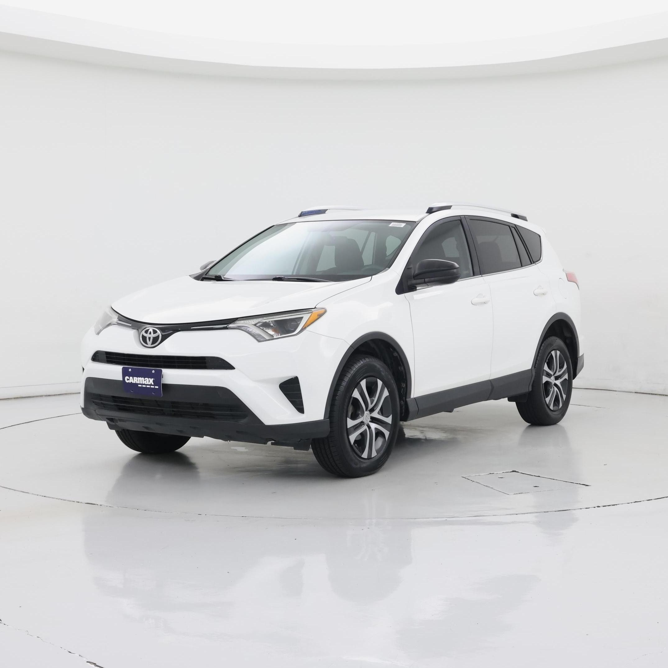 Thumbnail: 2016 Toyota RAV4 - 4