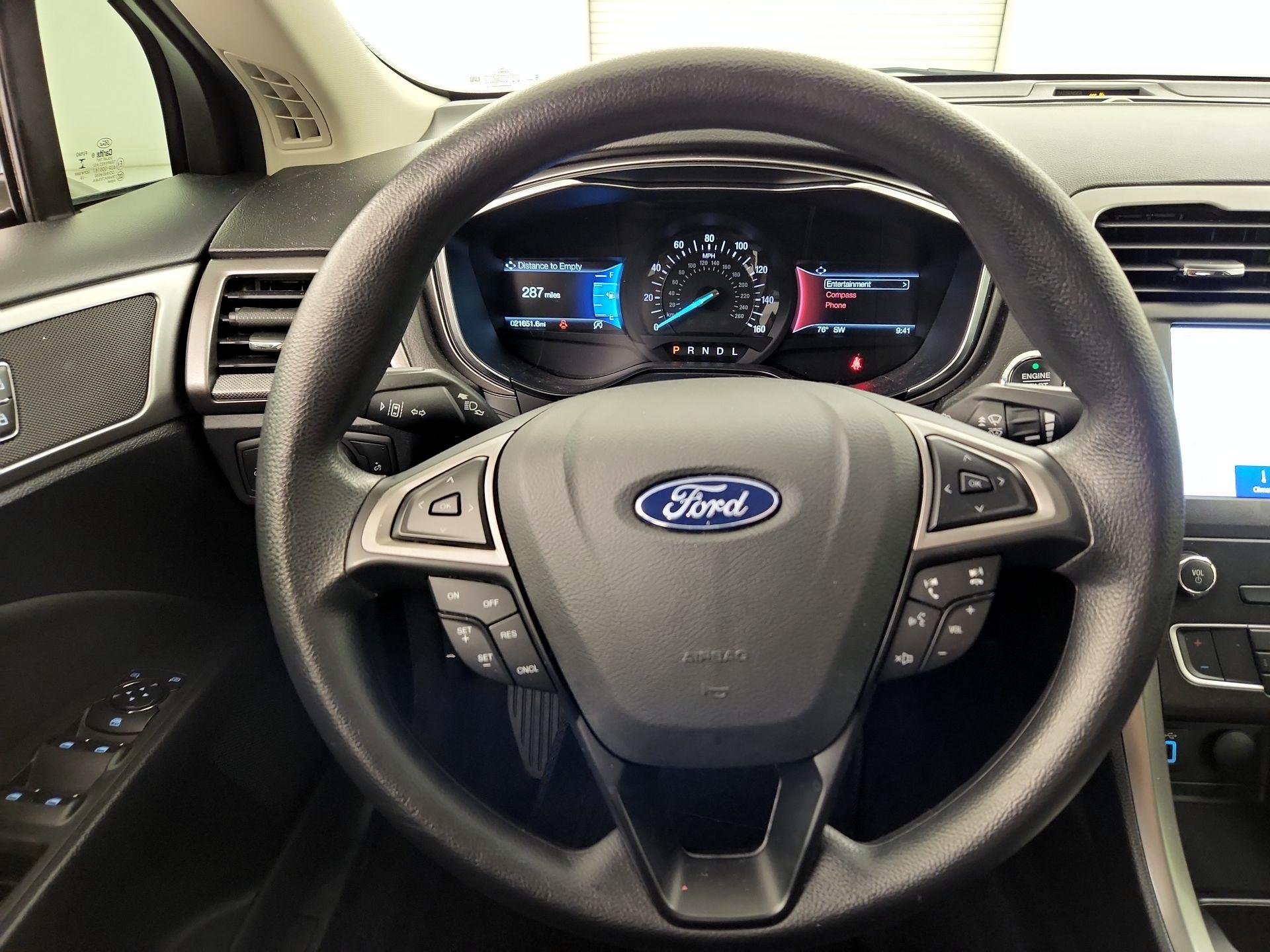 Thumbnail: 2020 Ford Fusion - 10