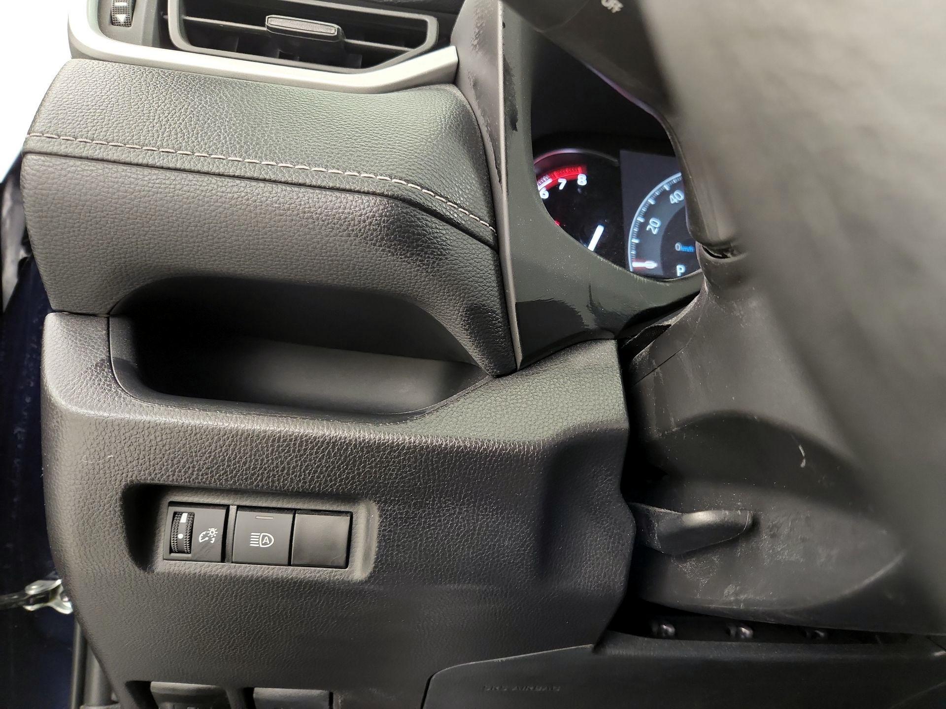 Thumbnail: 2025 Toyota RAV4 - 13