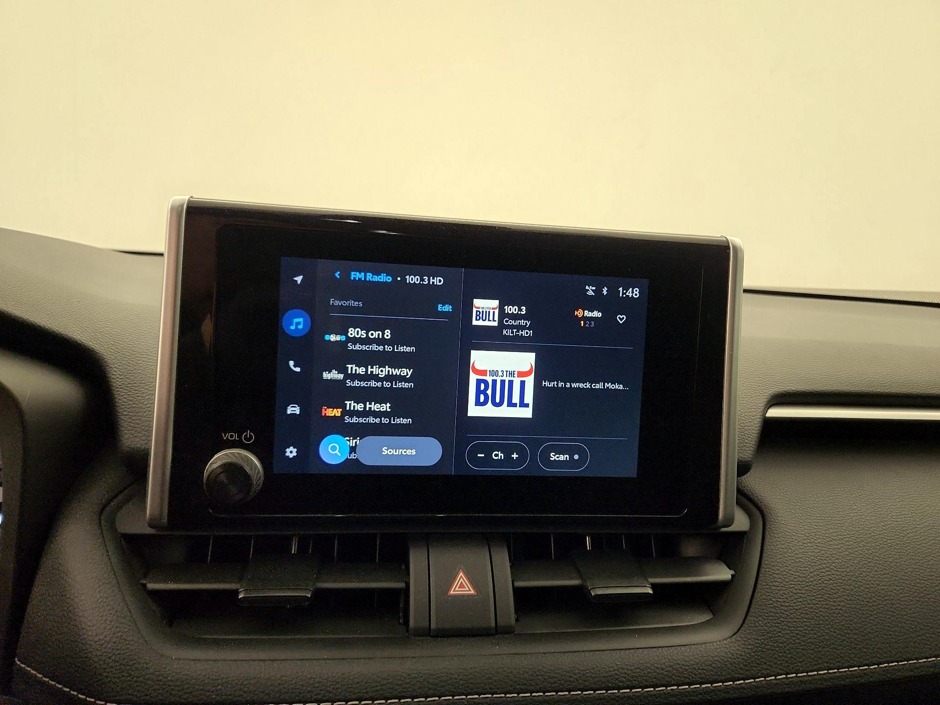 Thumbnail: 2025 Toyota RAV4 - 15