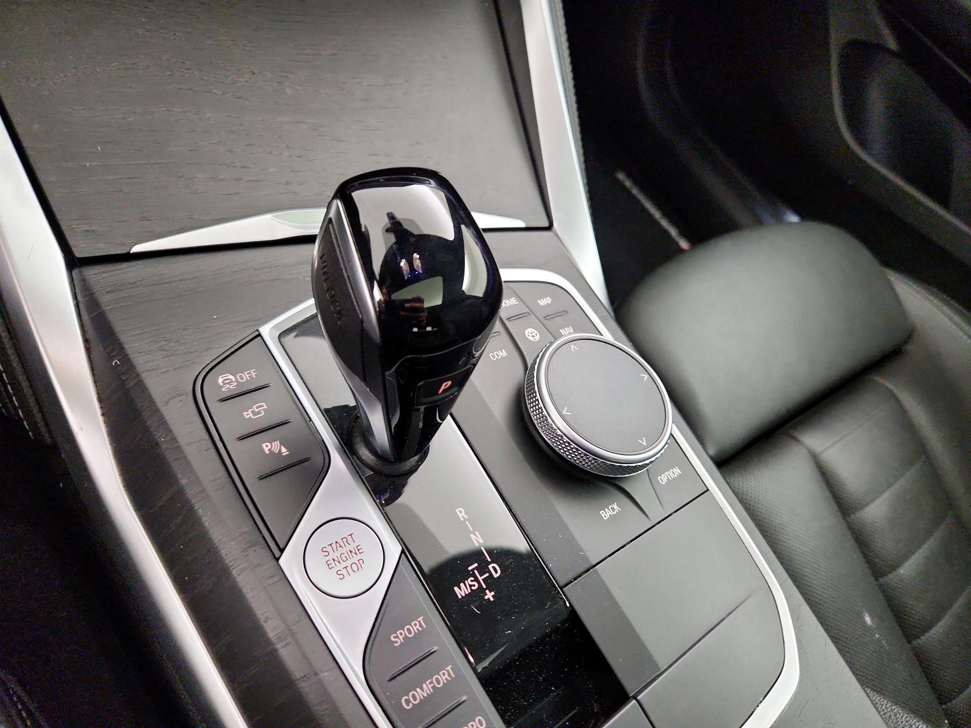 Thumbnail: 2022 BMW 4 Series - 18