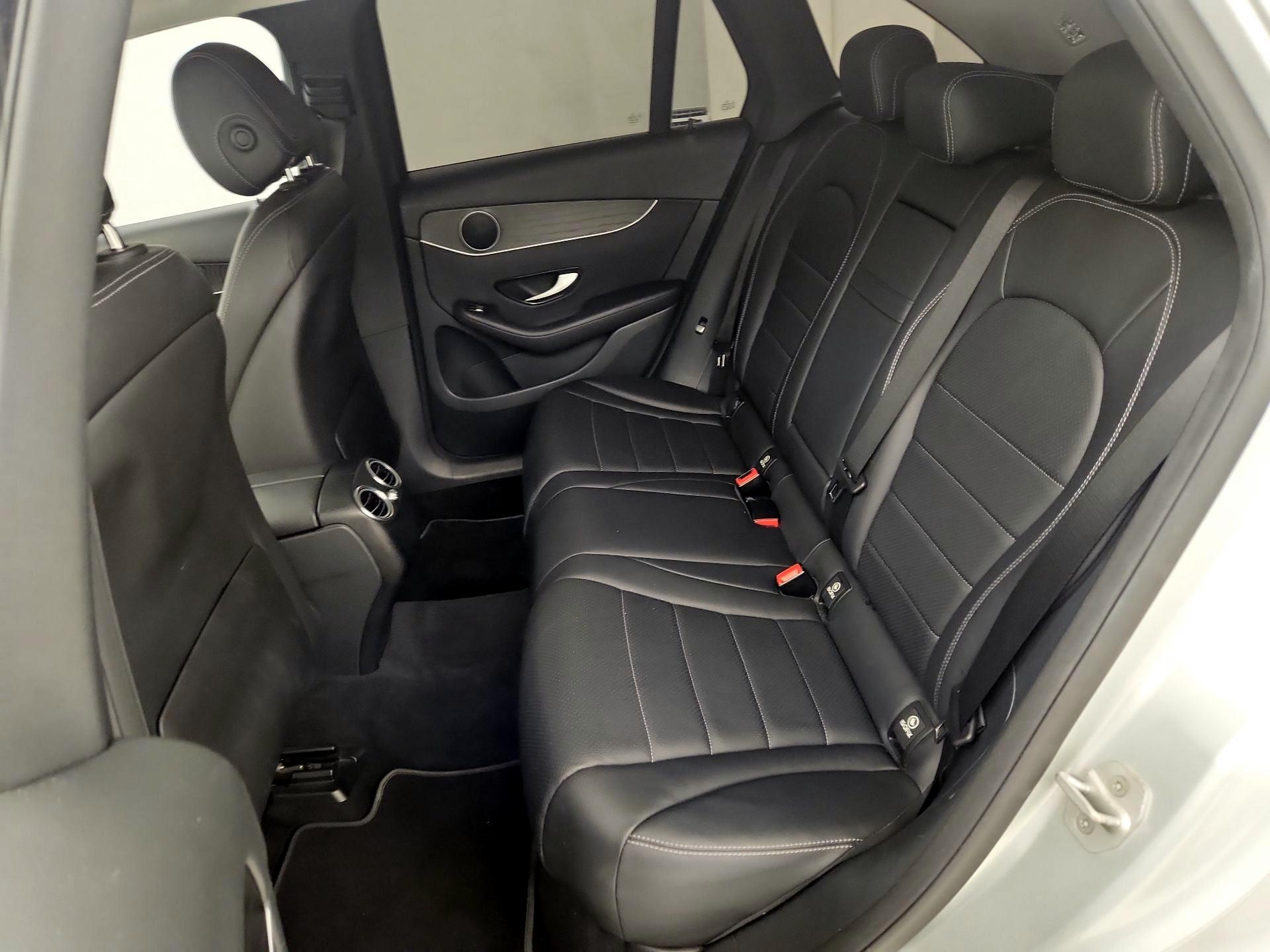 Thumbnail: 2016 Mercedes-Benz GLC - 19