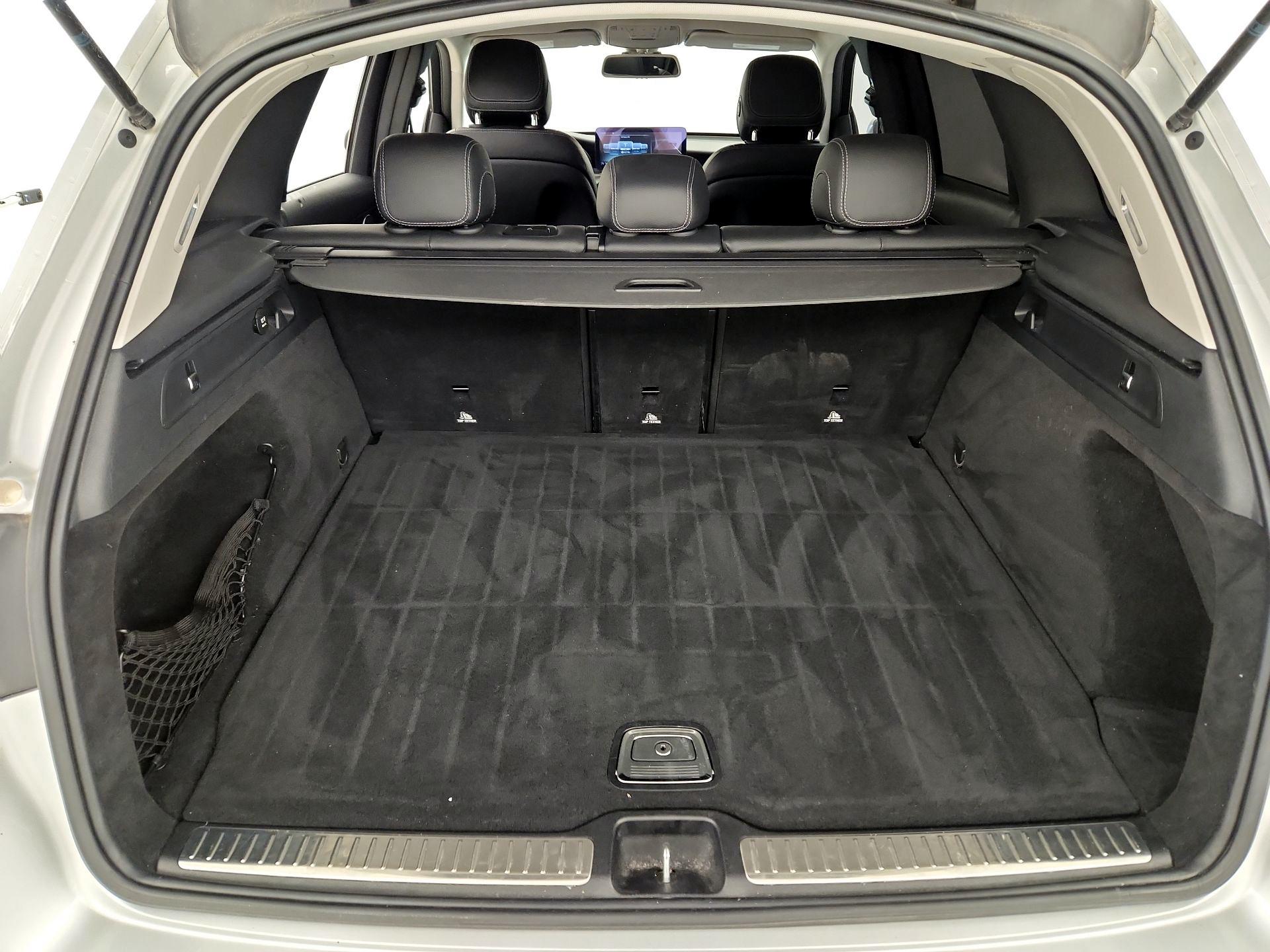 Thumbnail: 2016 Mercedes-Benz GLC - 20