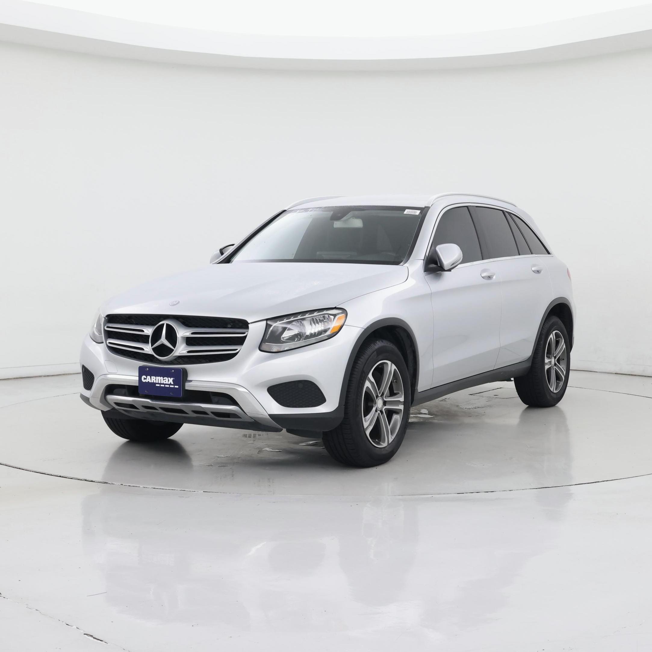 Thumbnail: 2016 Mercedes-Benz GLC - 4