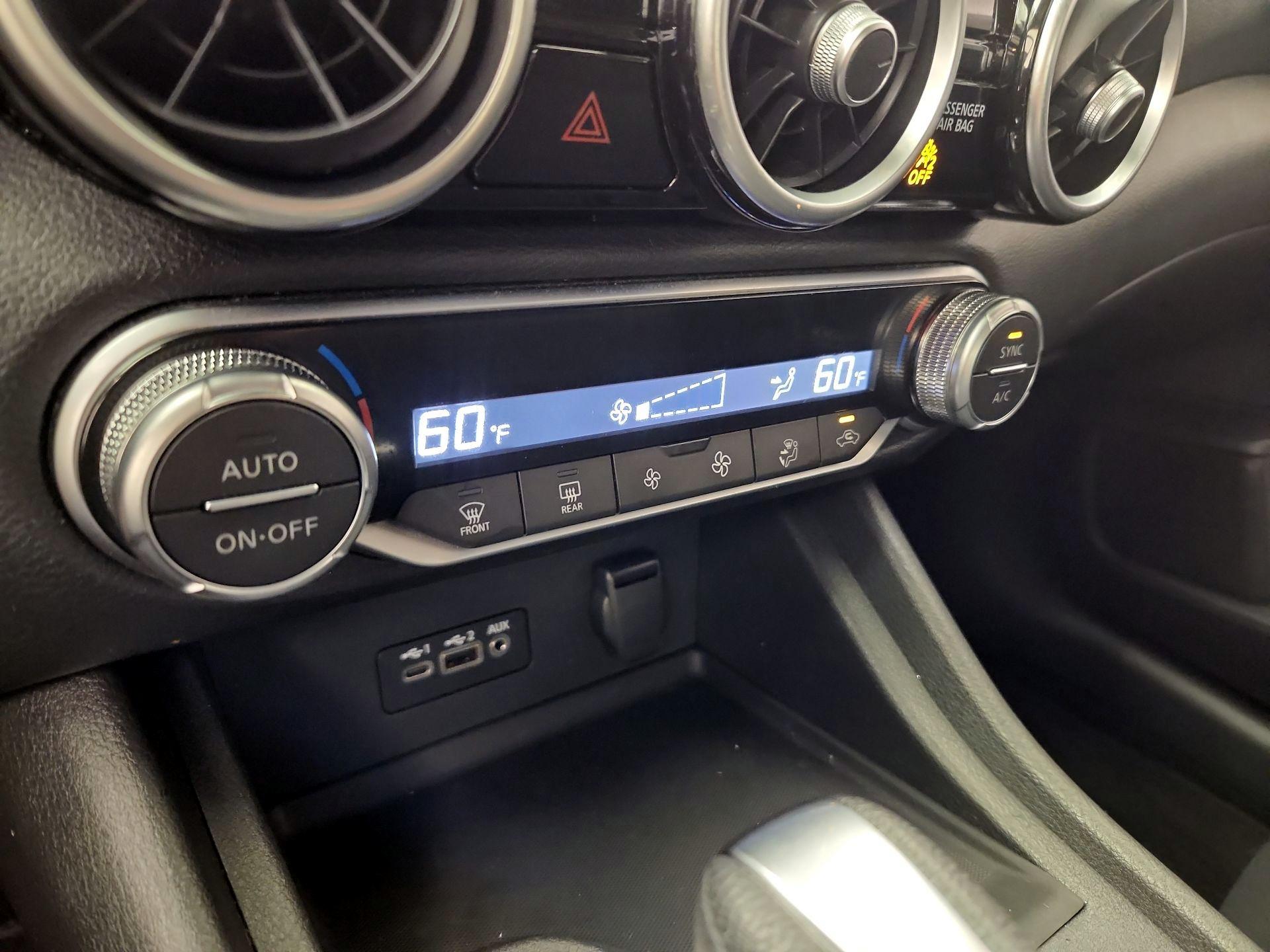 Thumbnail: 2021 Nissan Sentra - 16