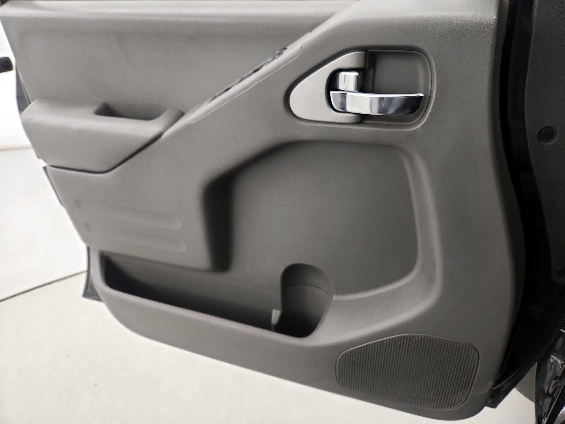 Thumbnail: 2021 Nissan Frontier - 12