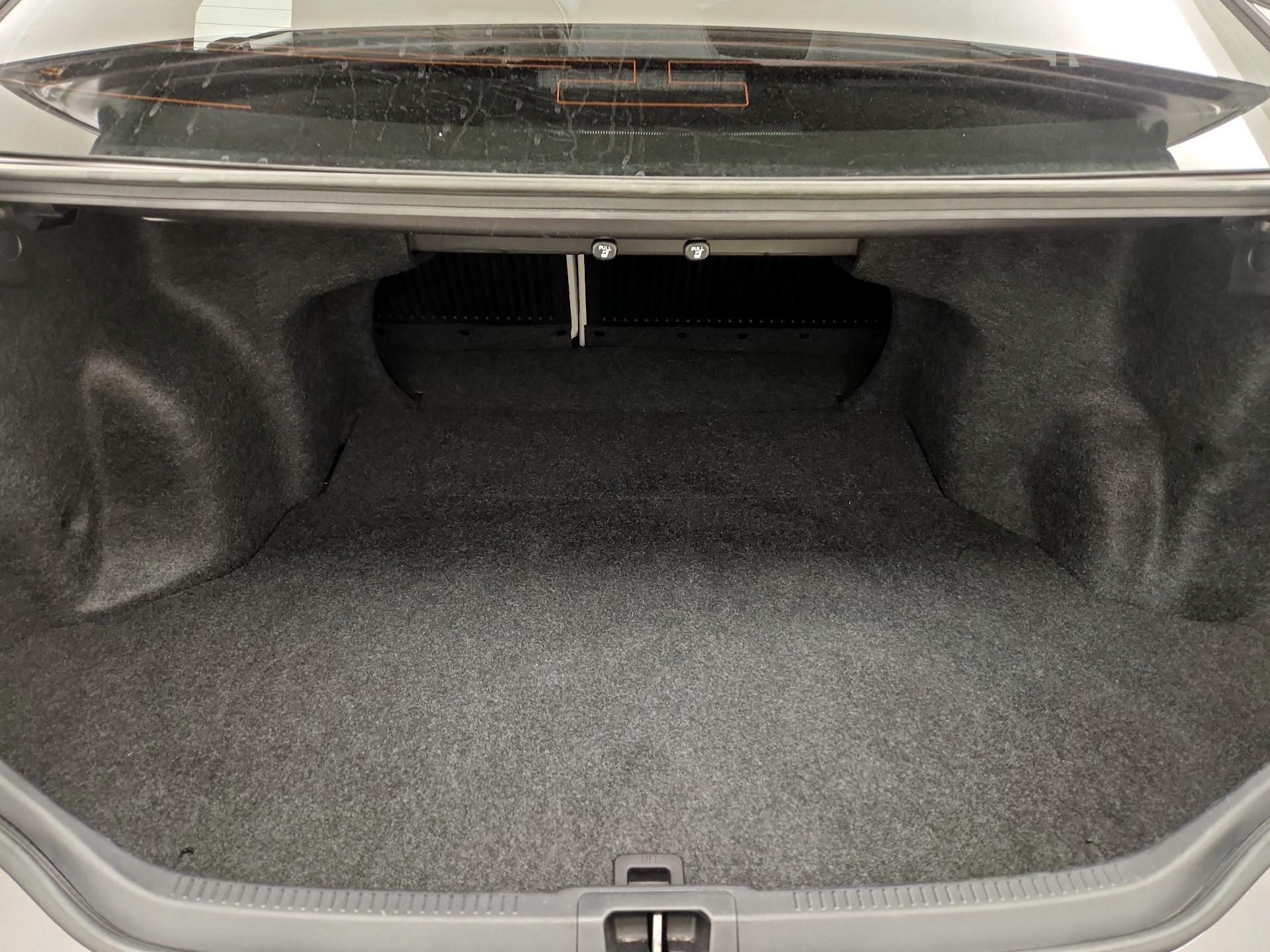 Thumbnail: 2017 Toyota Camry - 20