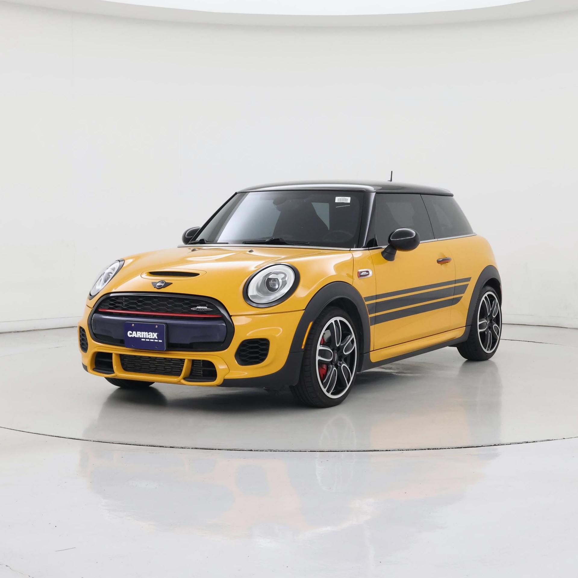Thumbnail: 2017 MINI Cooper Hardtop - 4