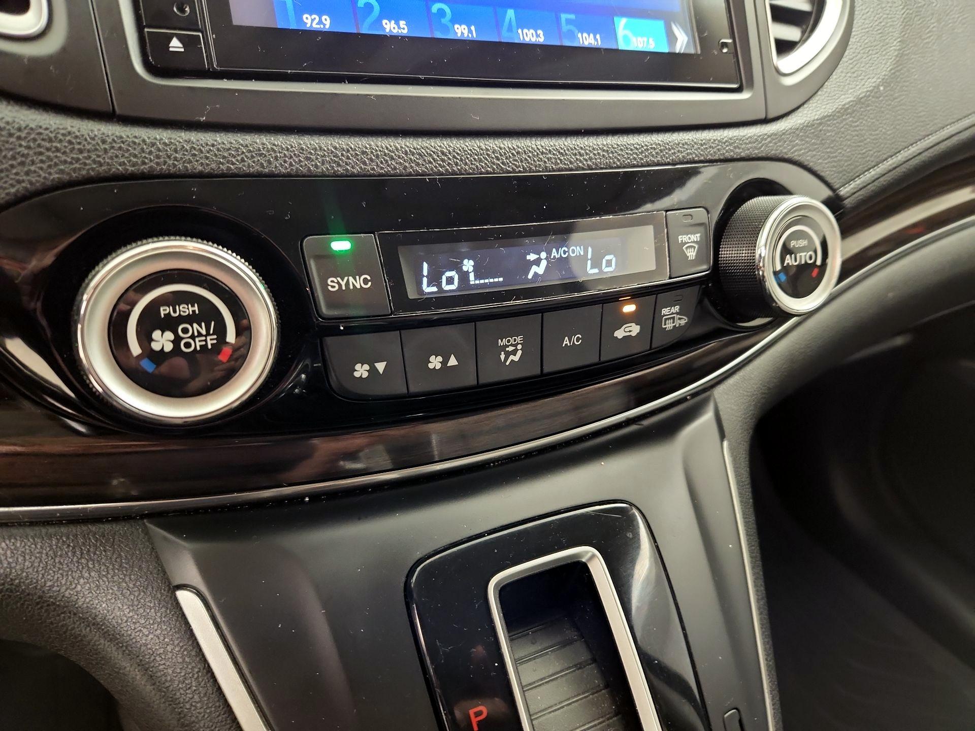 Thumbnail: 2015 Honda CR-V - 16