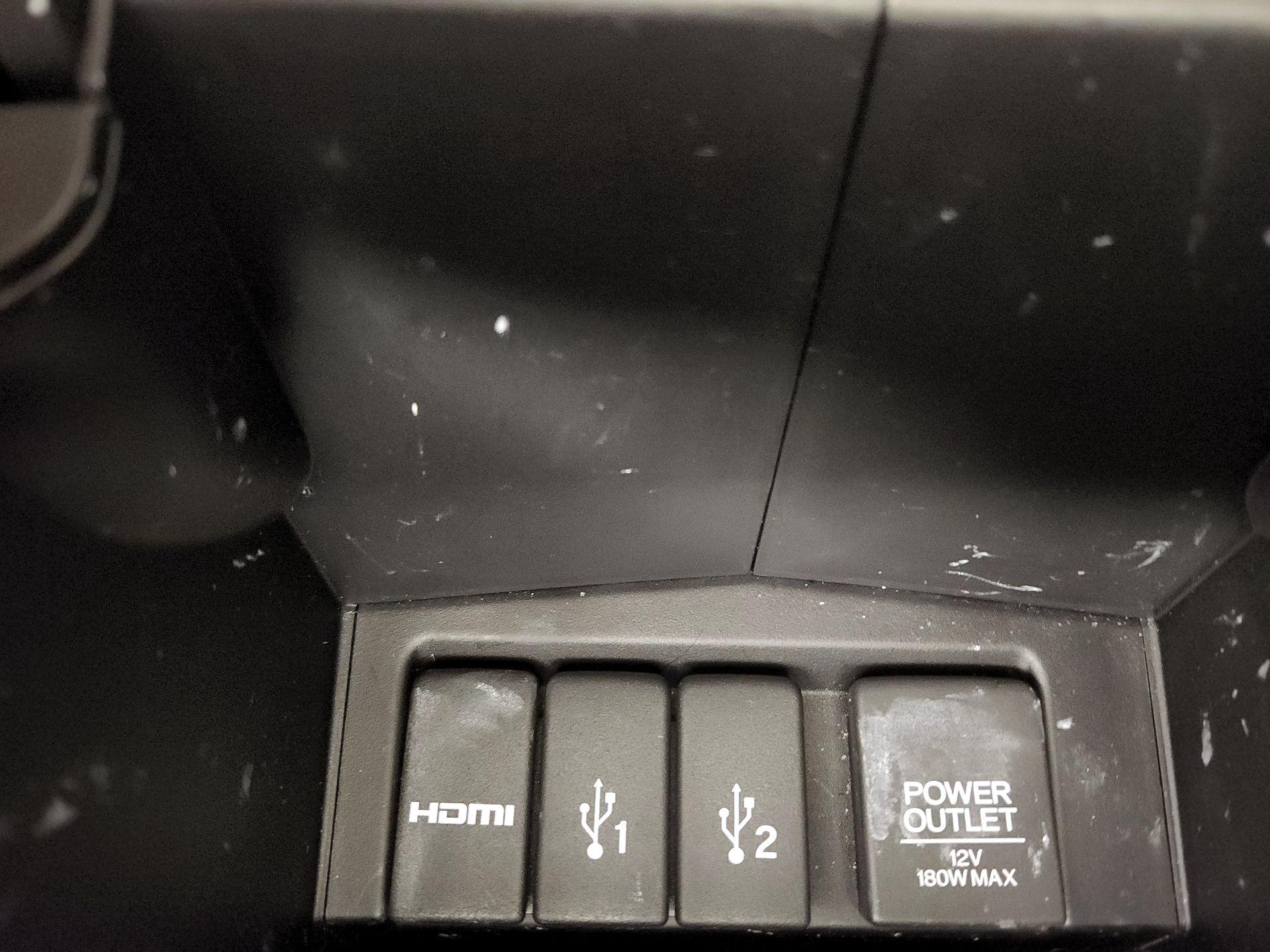 Thumbnail: 2015 Honda CR-V - 18