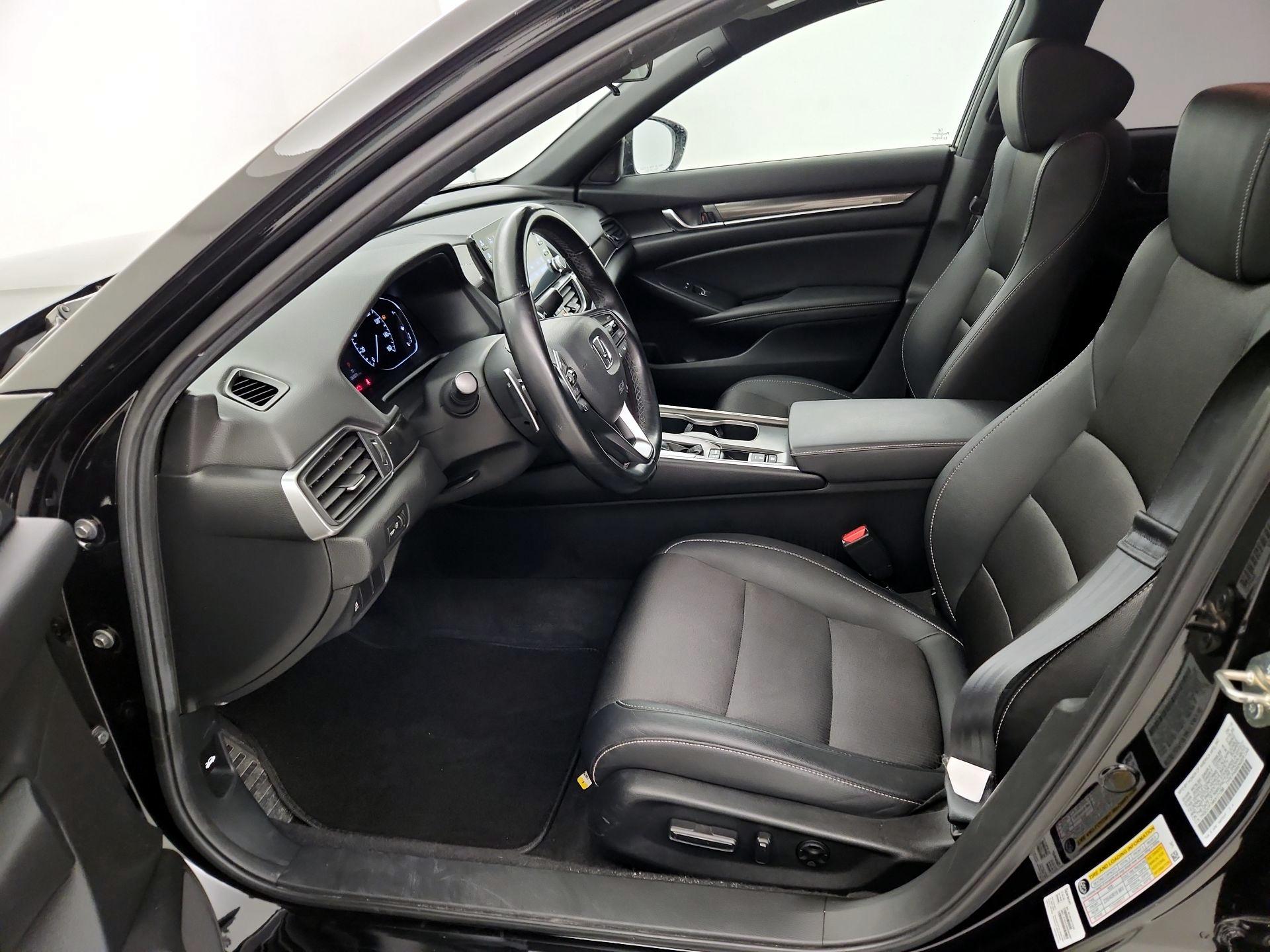 Thumbnail: 2019 Honda Accord - 11