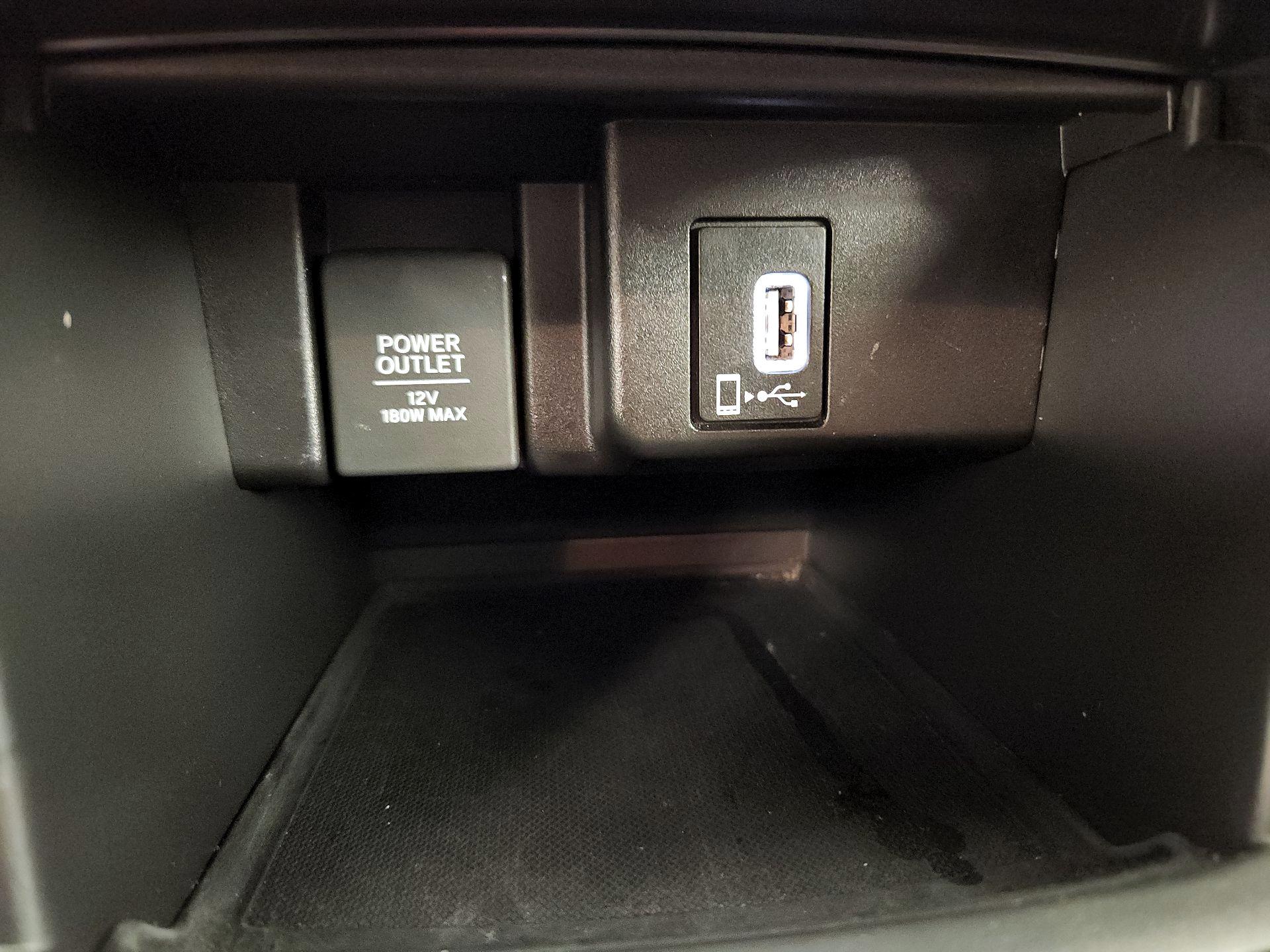 Thumbnail: 2019 Honda Accord - 18